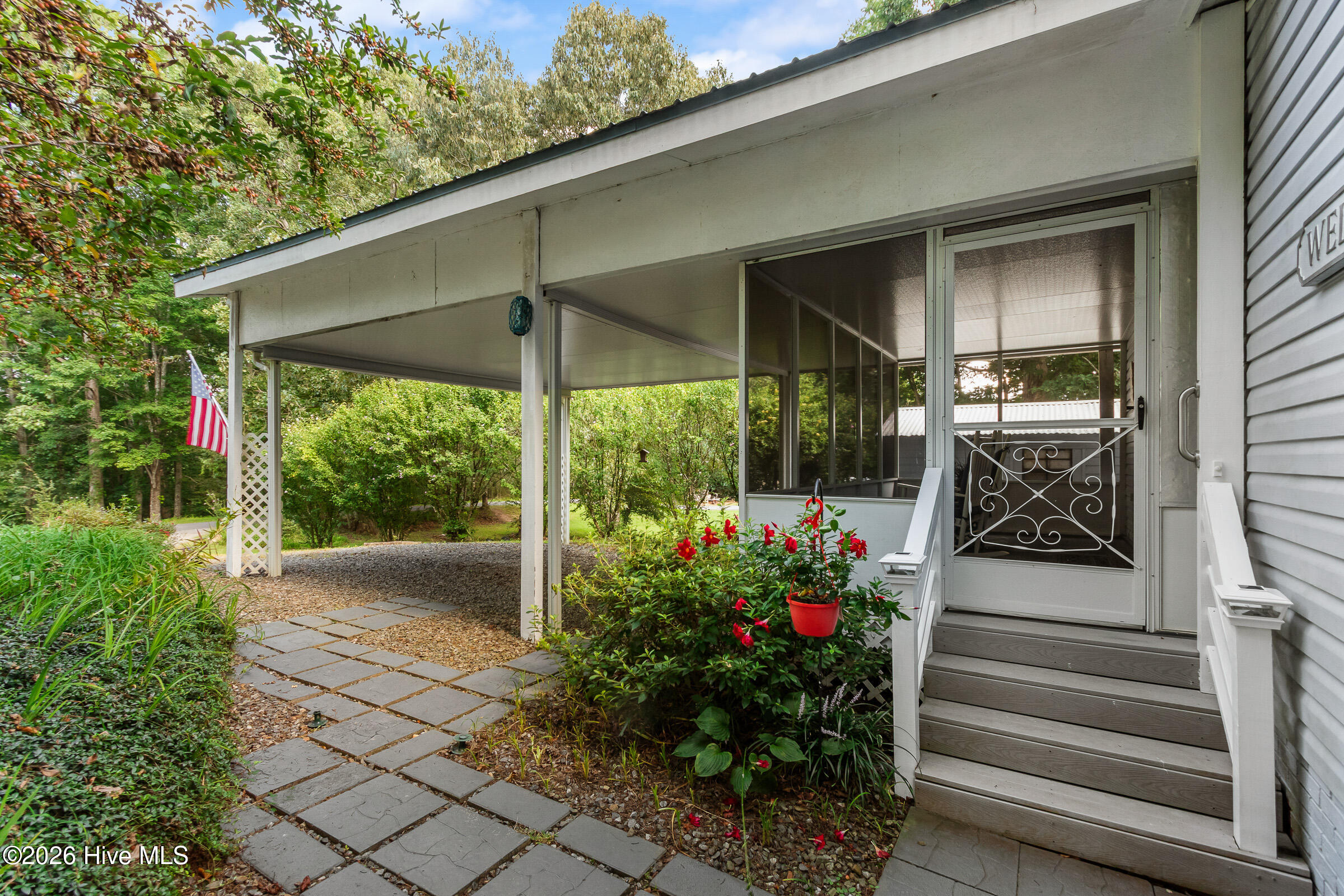 7 Racine Drive Property Photo 46