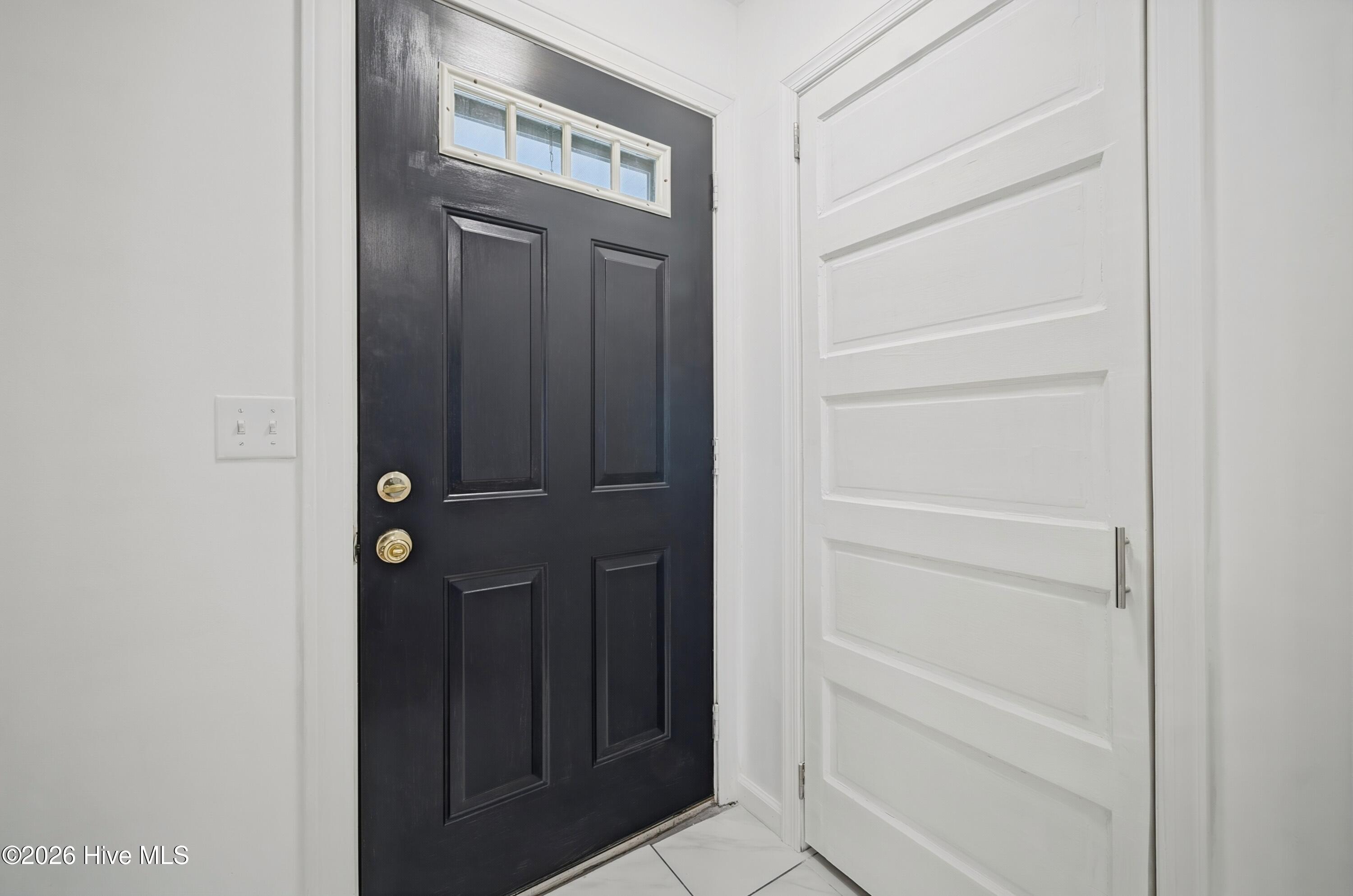 105 Binnacle Court Property Photo 5