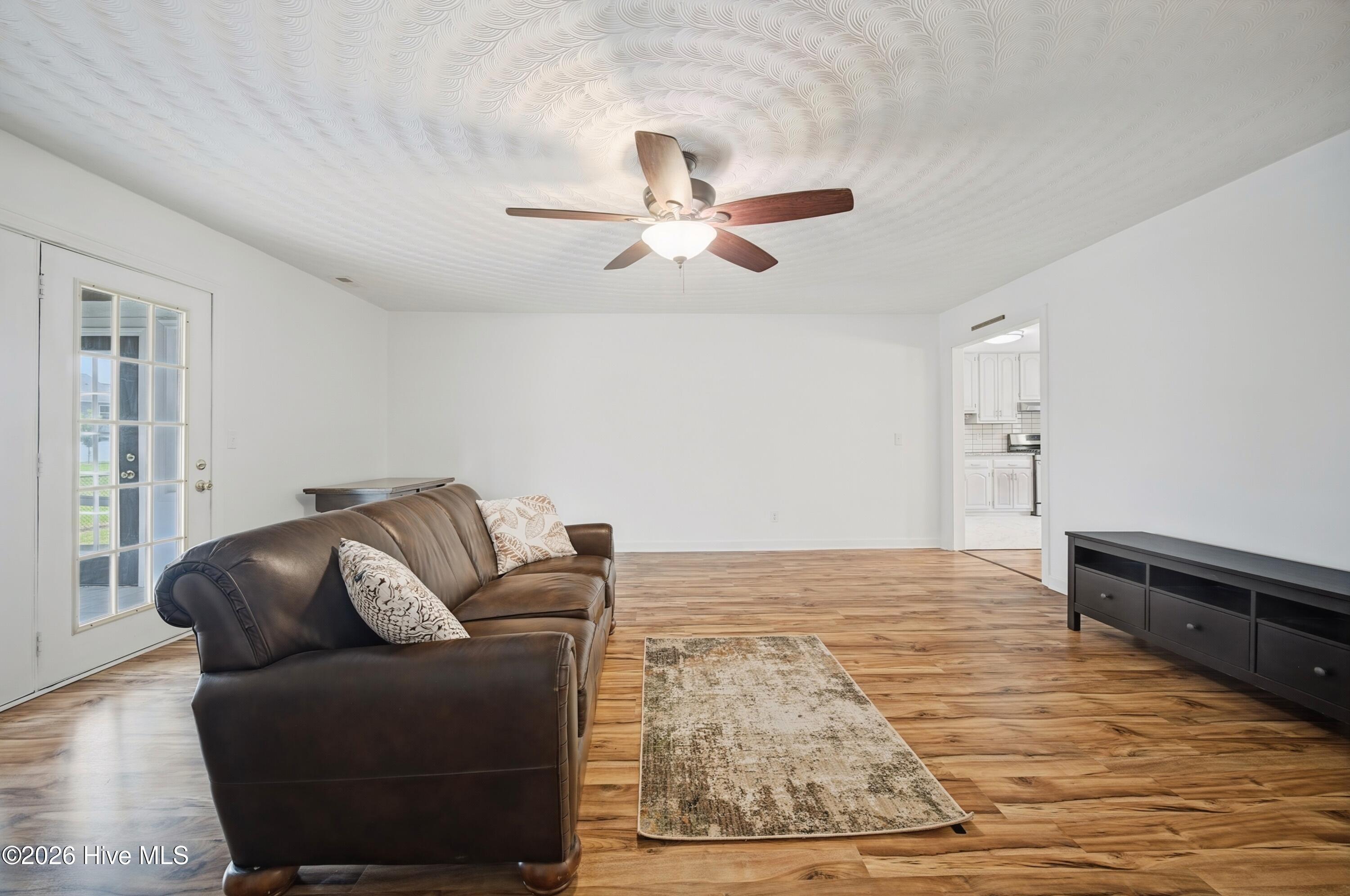 105 Binnacle Court Property Photo 6