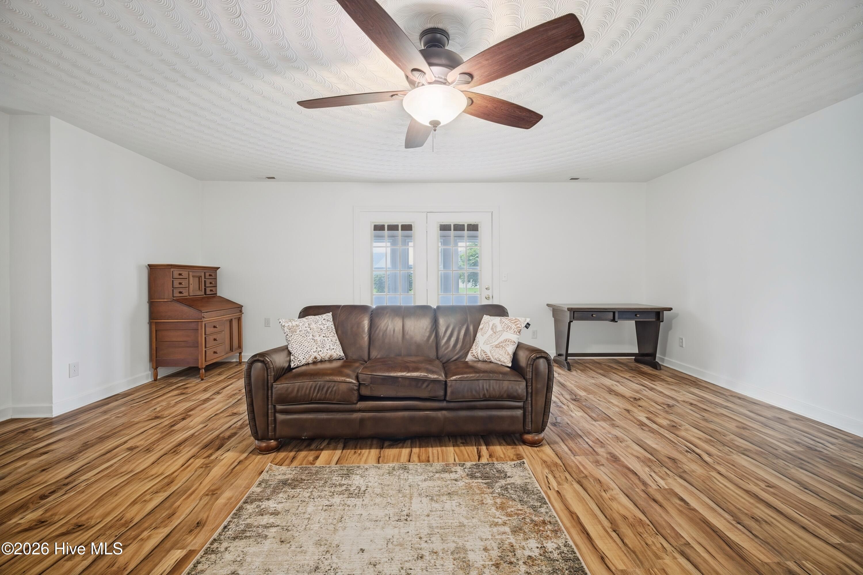 105 Binnacle Court Property Photo 7