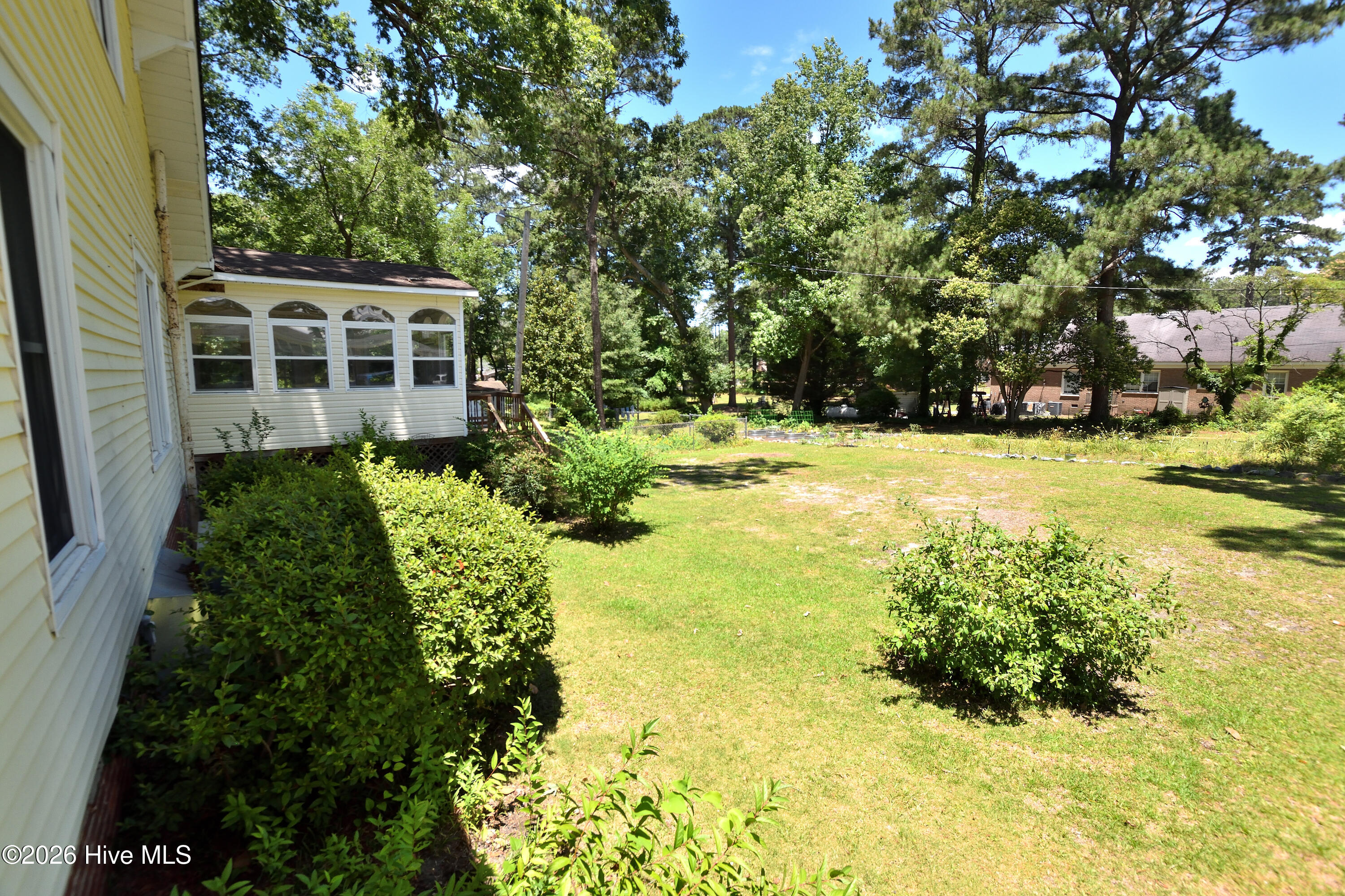 101 N 7th Street Property Photo 6