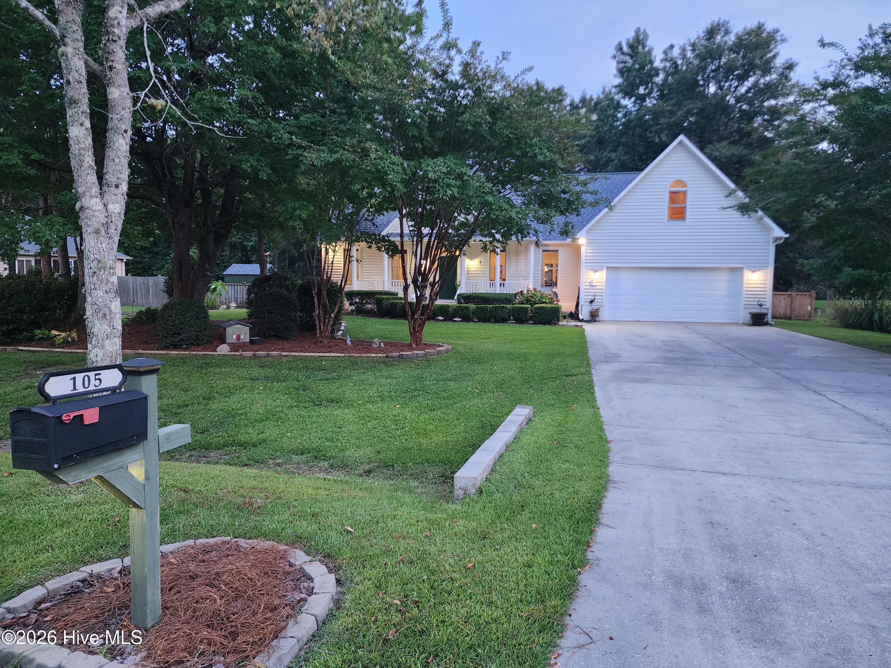105 Travis Drive Property Photo 2
