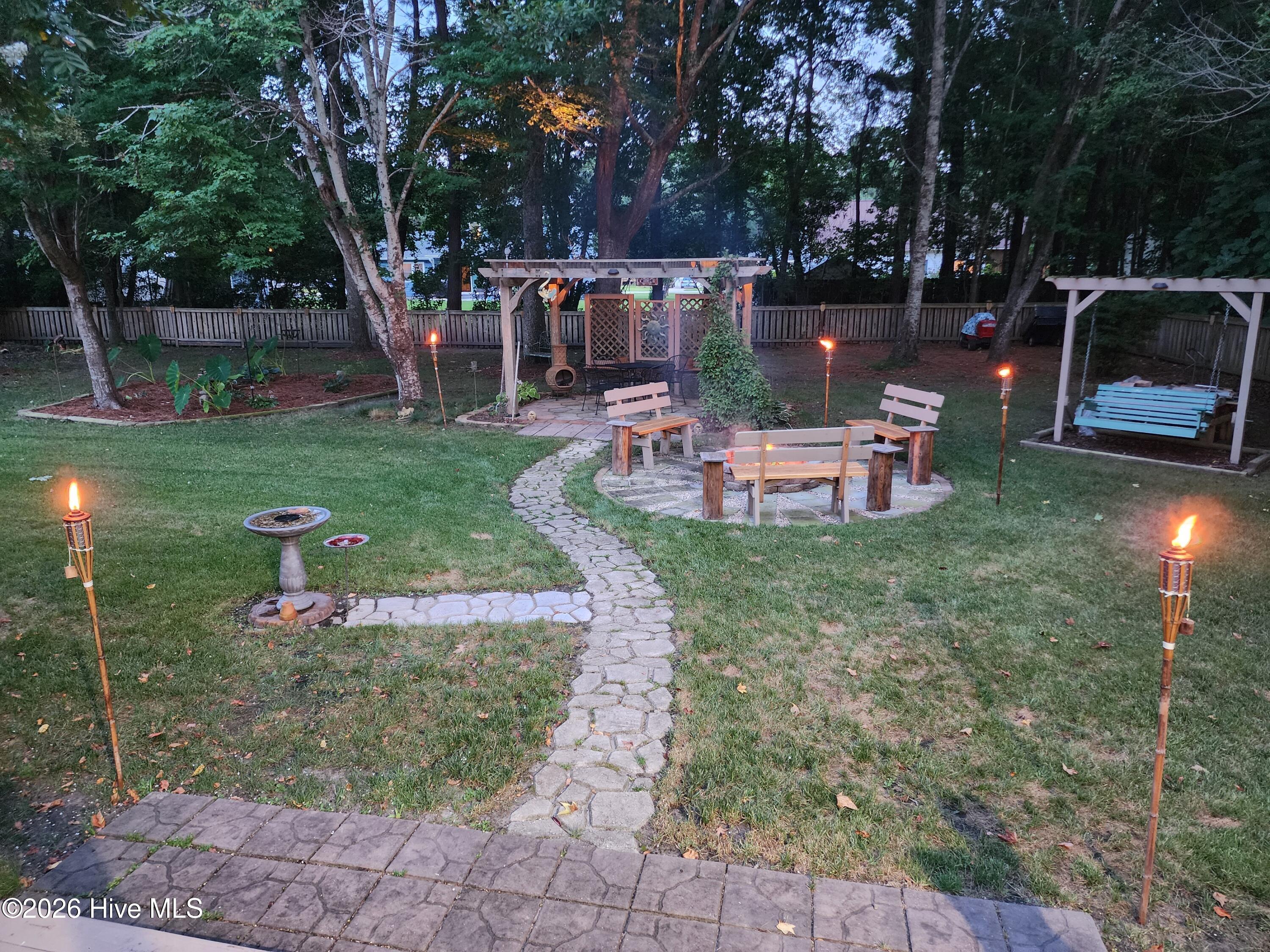 105 Travis Drive Property Photo 5