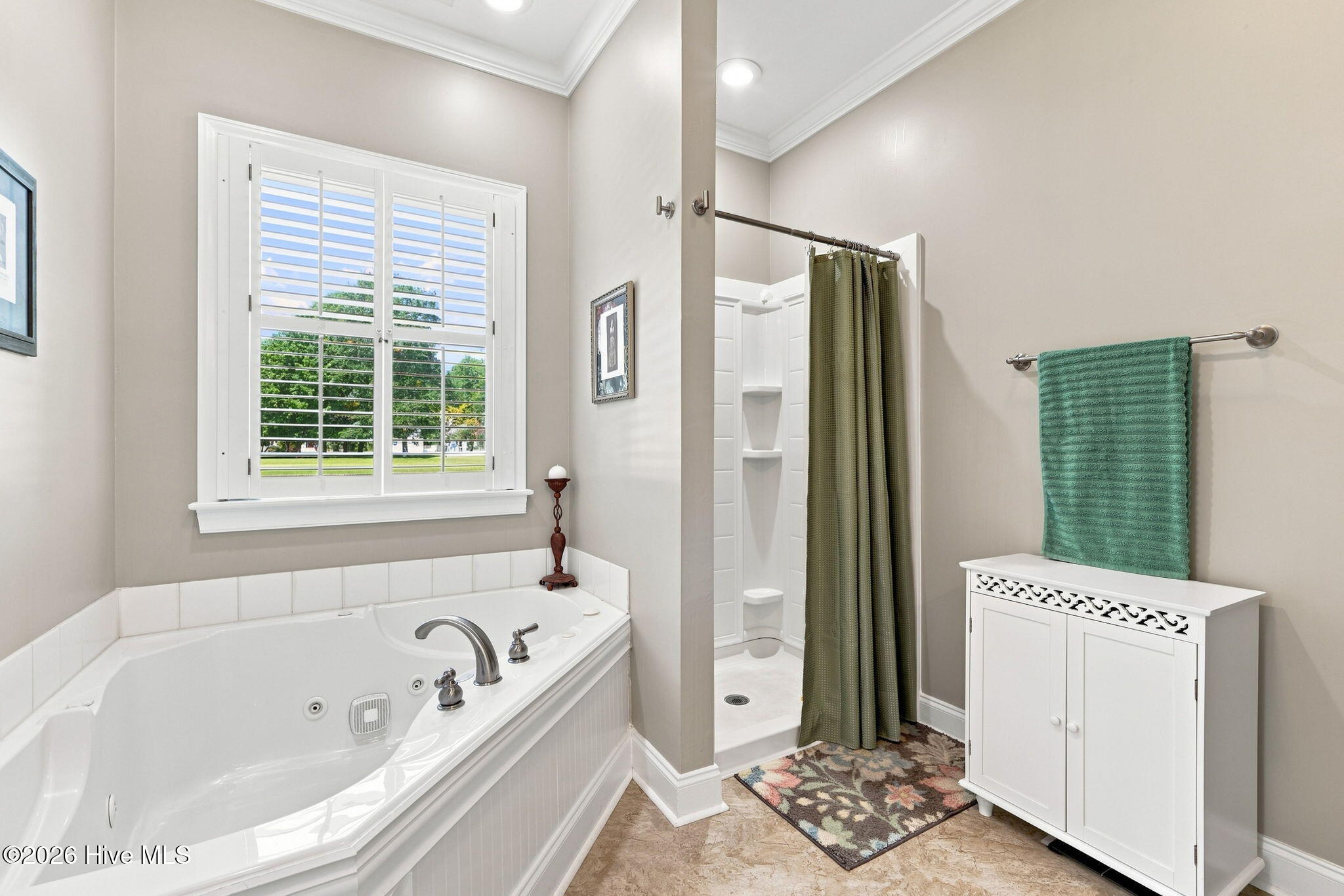 105 Travis Drive Property Photo 19
