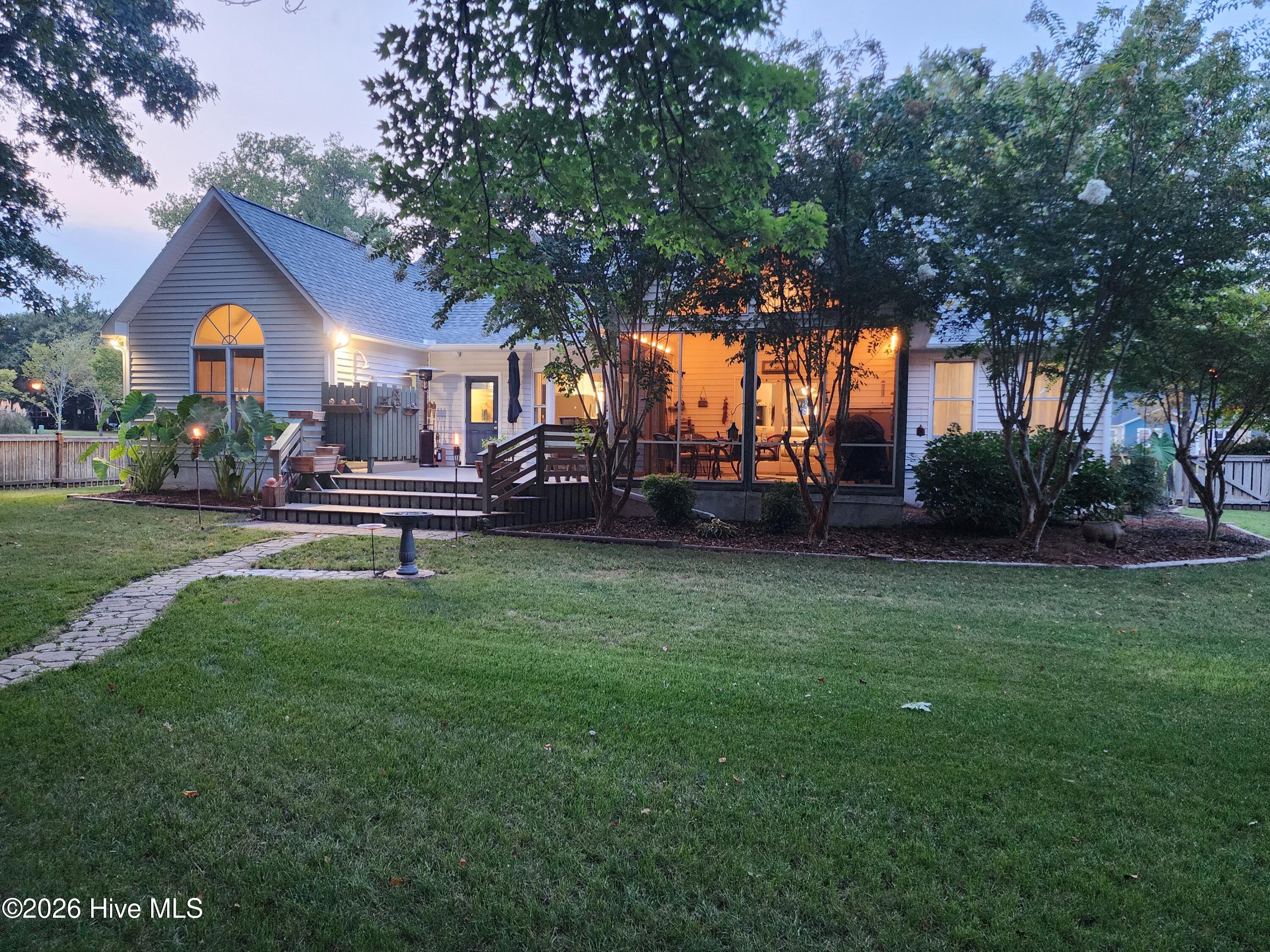 105 Travis Drive Property Photo 62