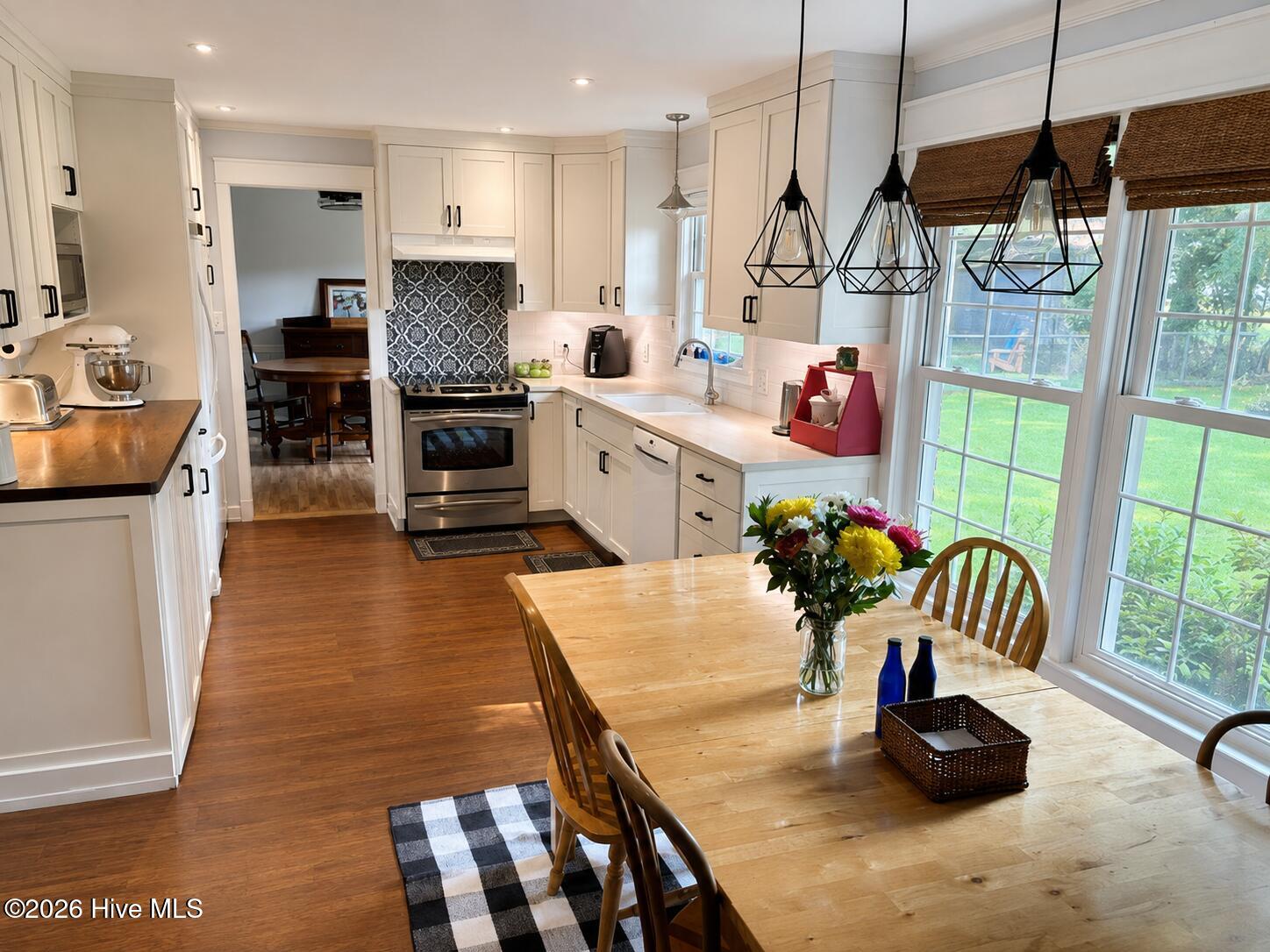 3017 Red Fox Road Property Photo 6