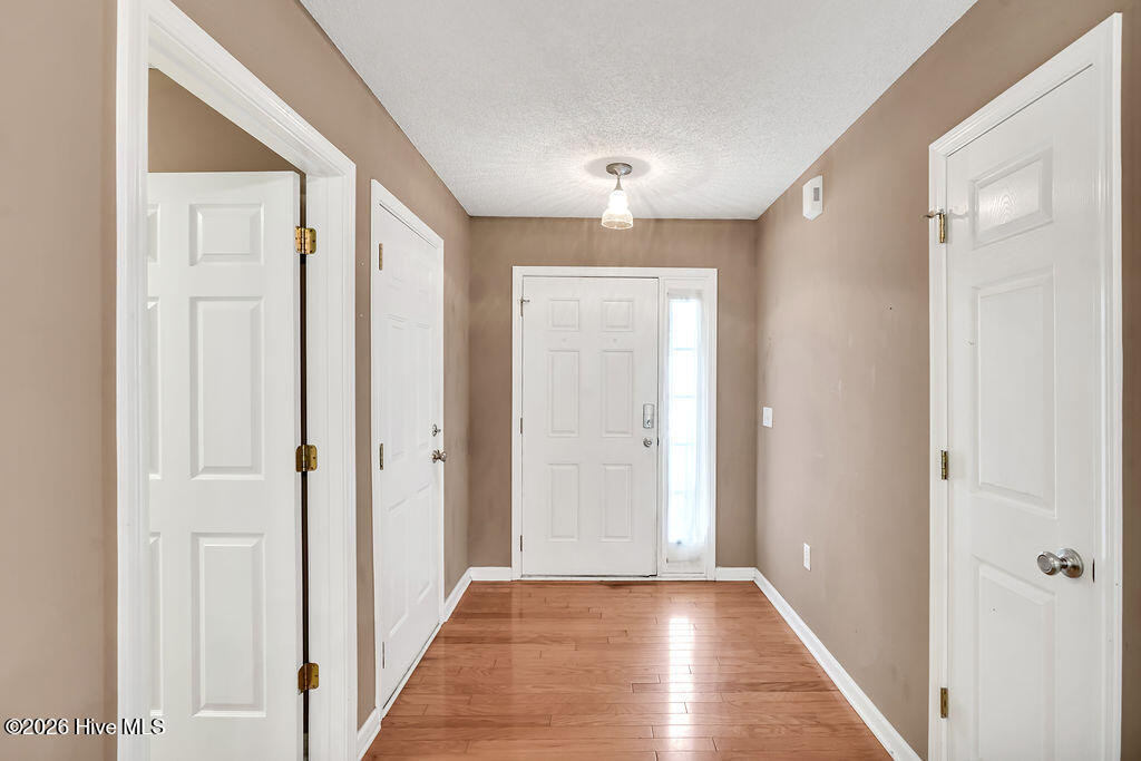 4952 Montserrat Drive Property Photo 3