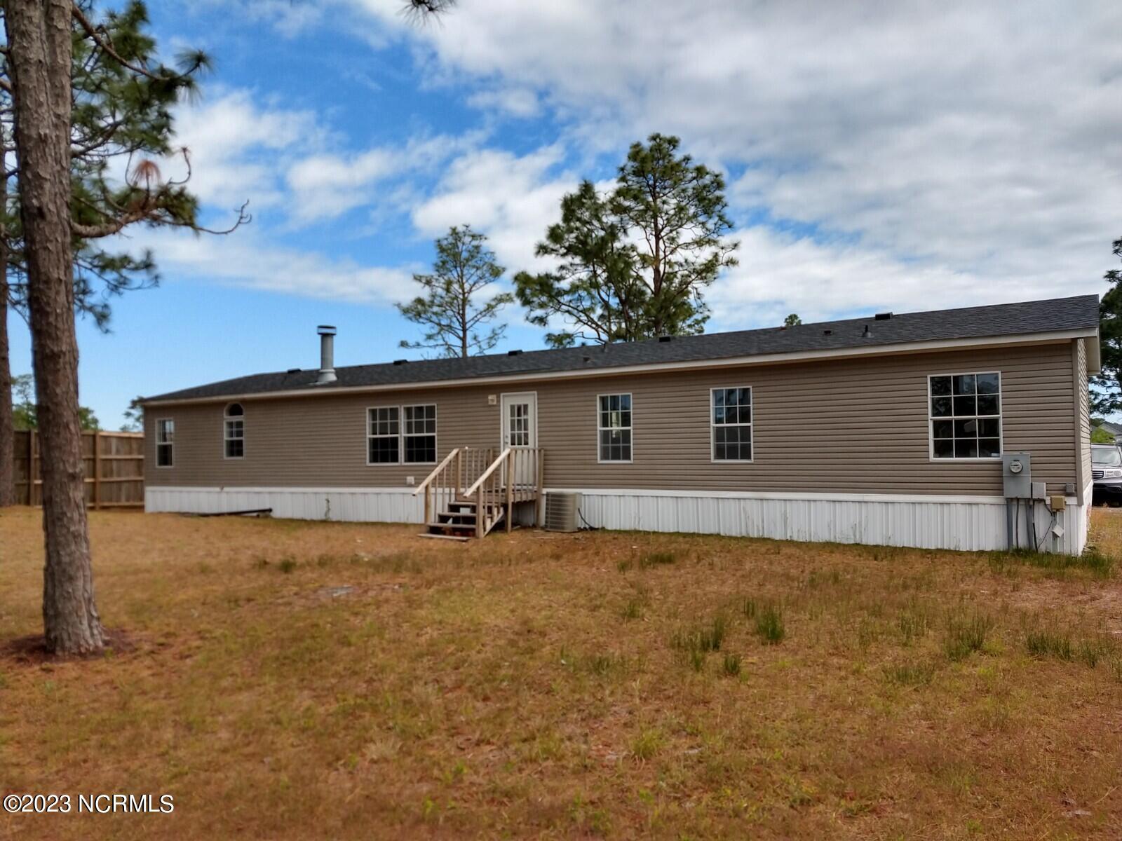 239 Castlebury Lane Property Photo 19