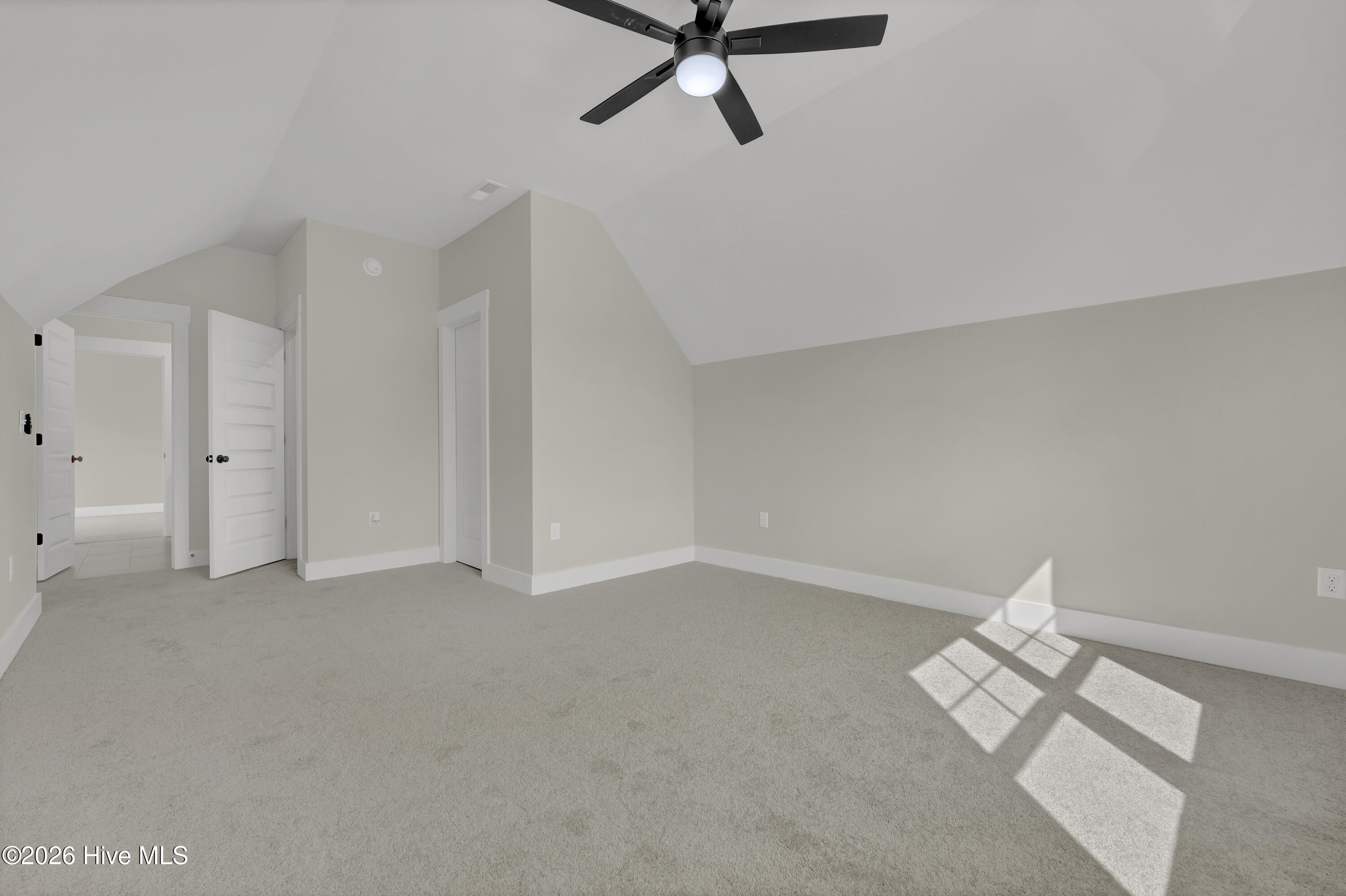 303 Starboard Cove Property Photo 28