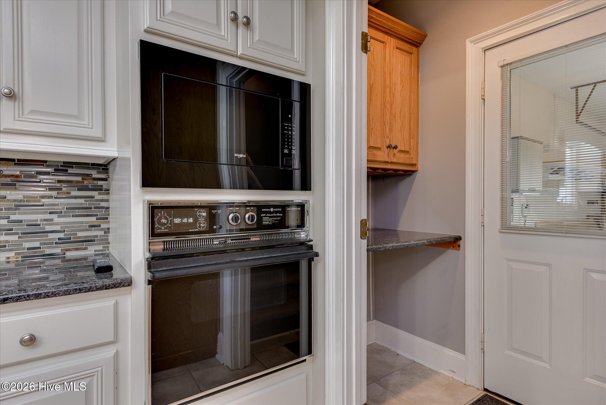 830 Park Chase Drive Property Photo 20