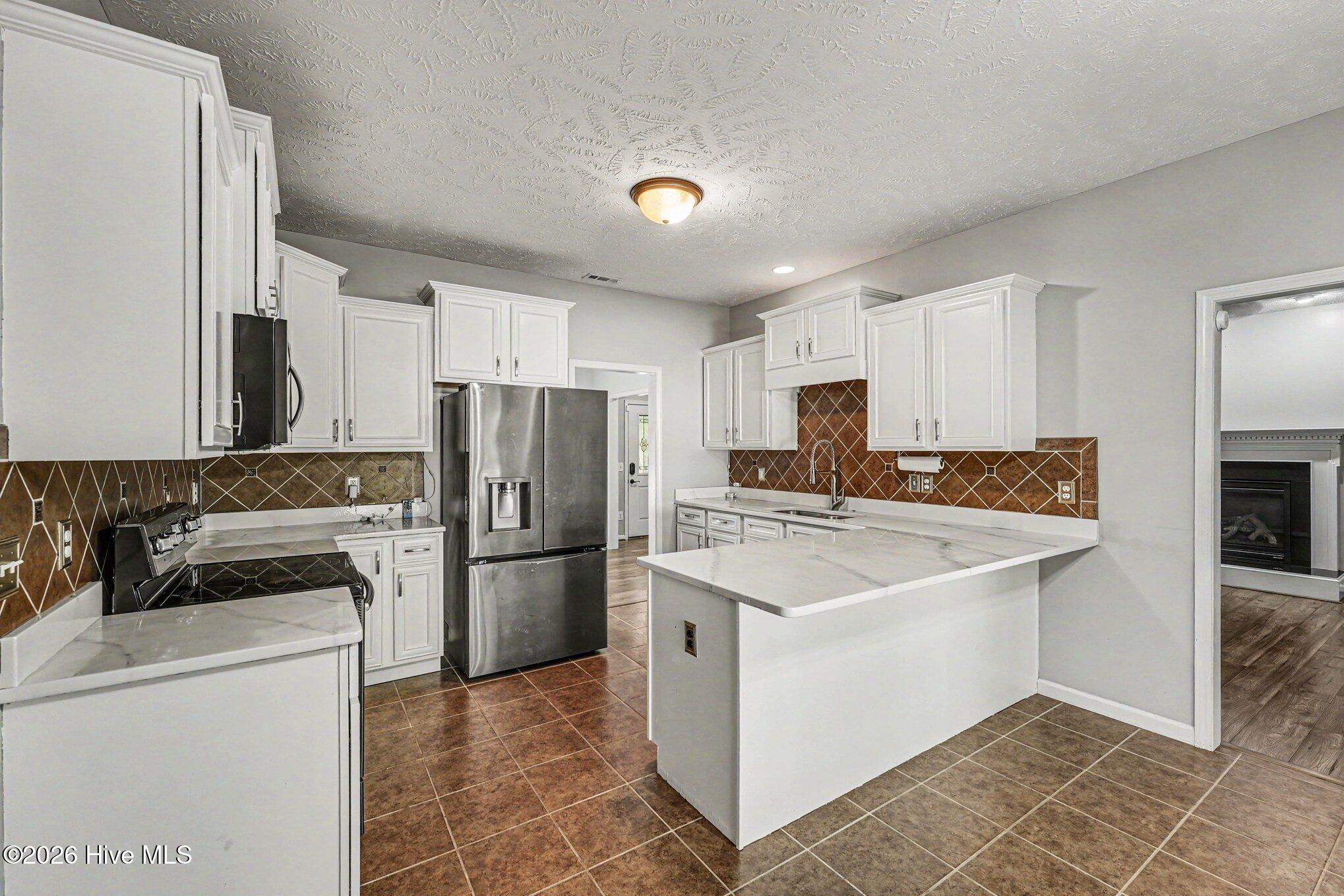 544 Asheford Way Property Photo 8