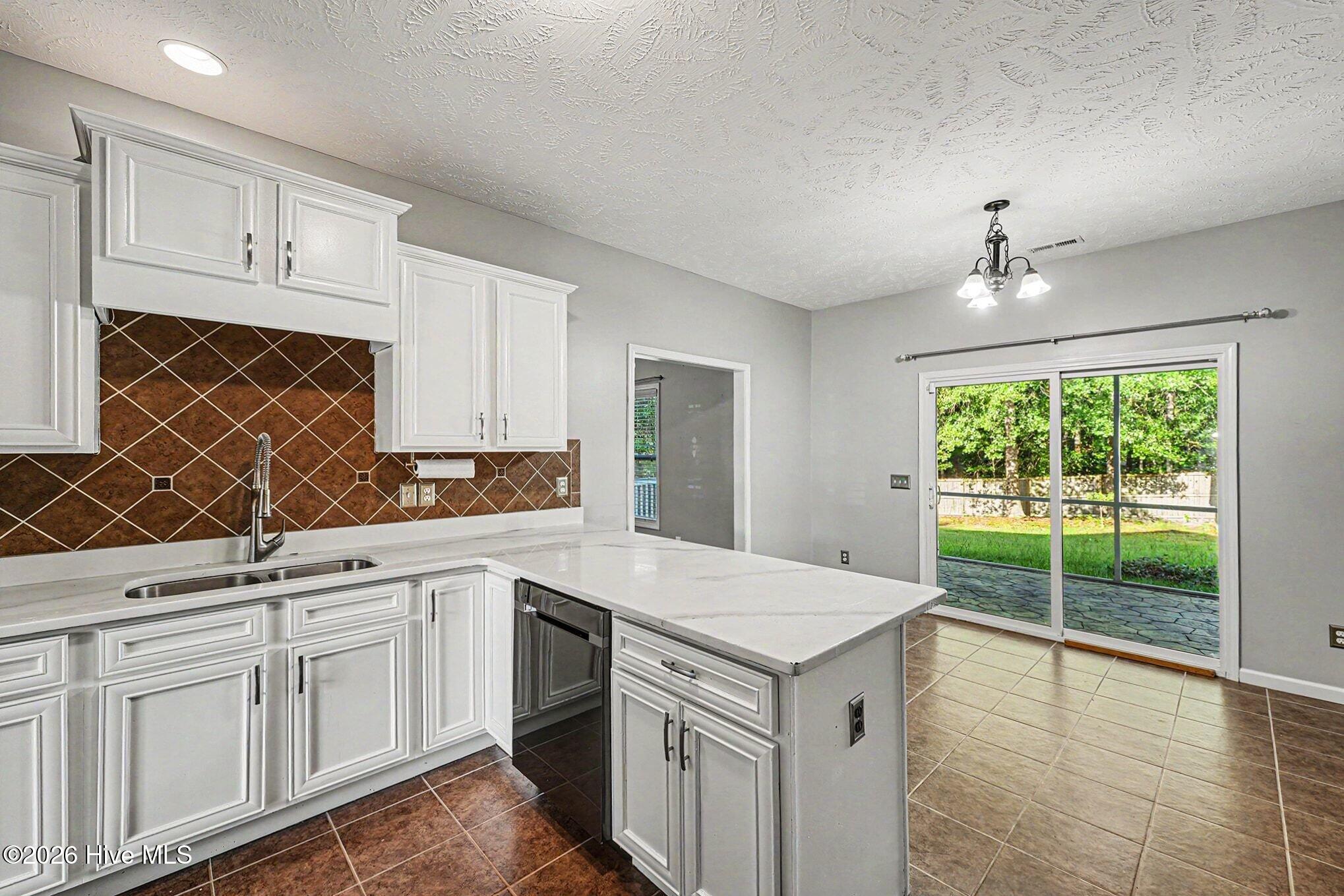 544 Asheford Way Property Photo 10