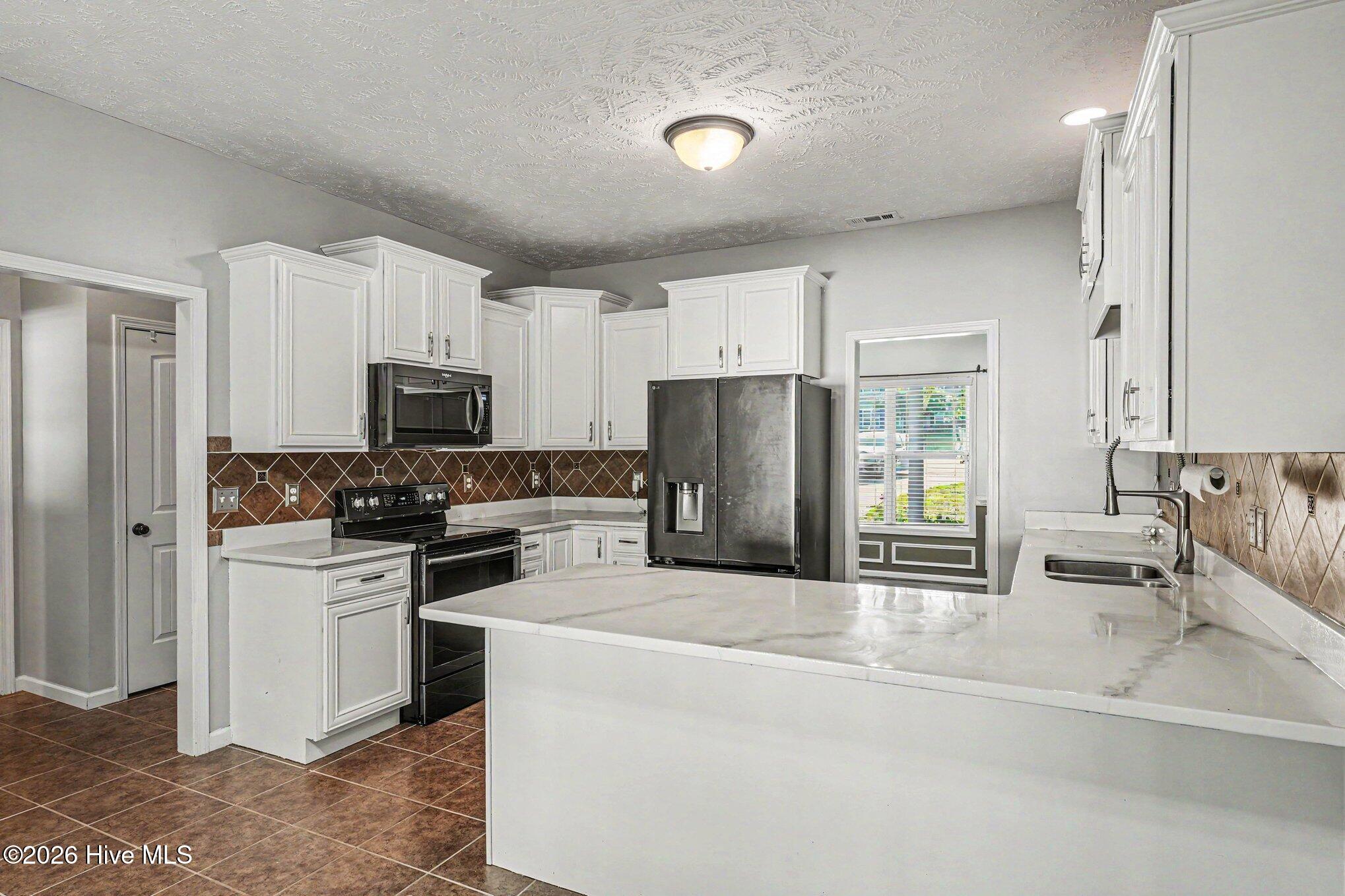 544 Asheford Way Property Photo 13