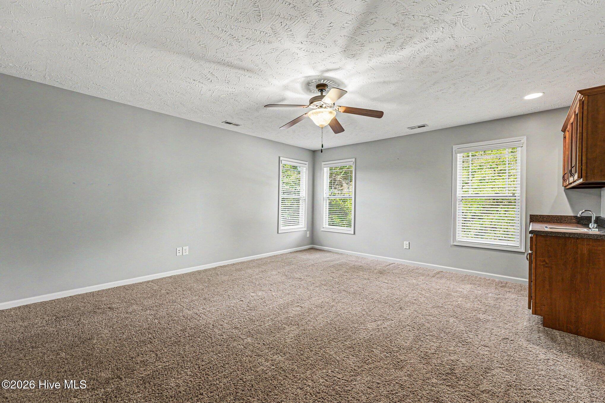 544 Asheford Way Property Photo 26