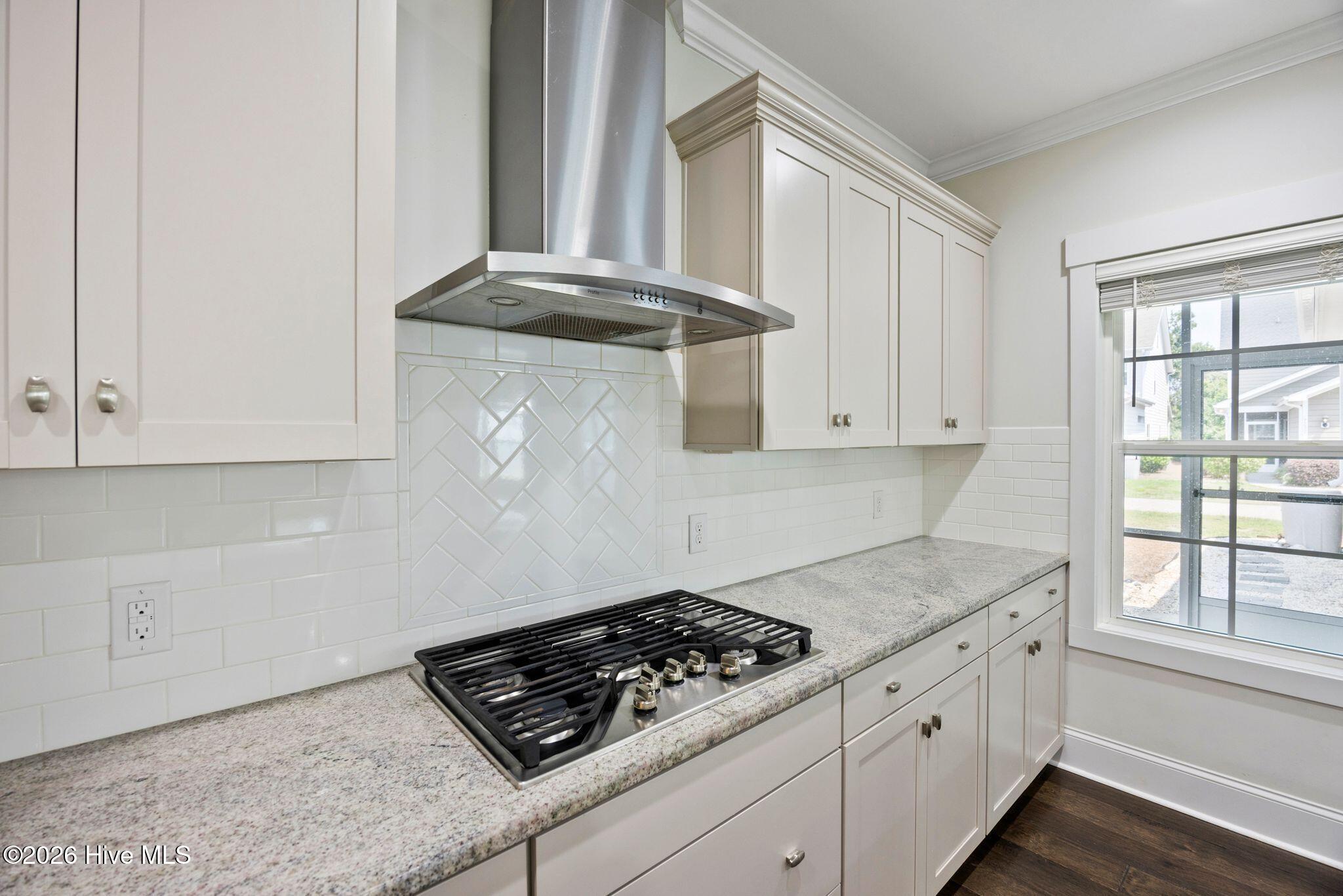 636 Countryside Lane Property Photo 10