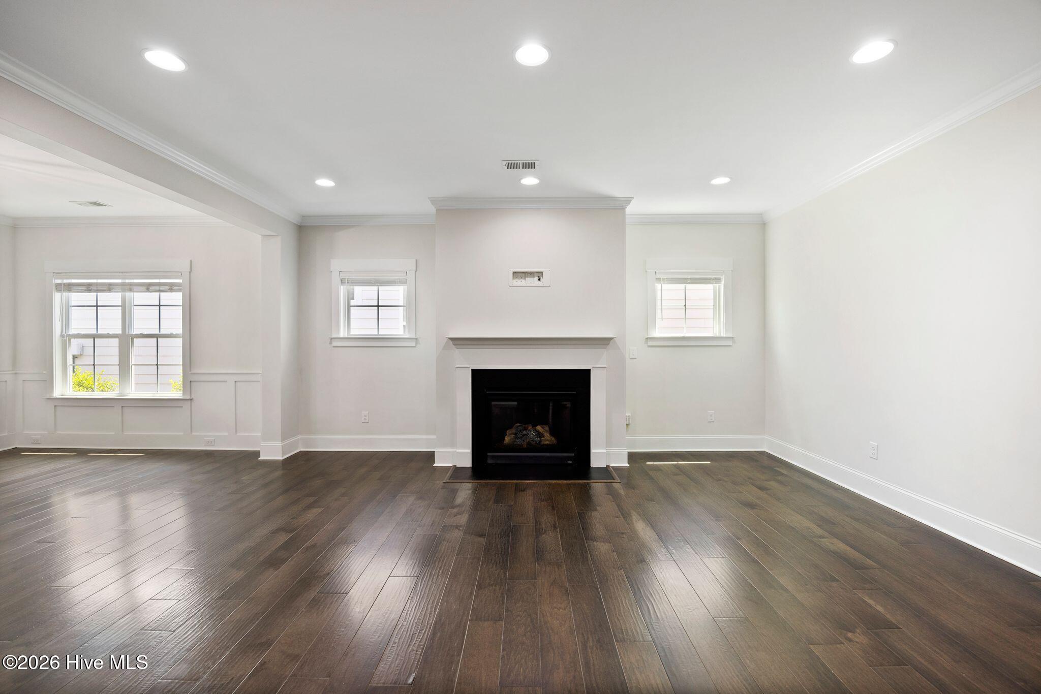 636 Countryside Lane Property Photo 15