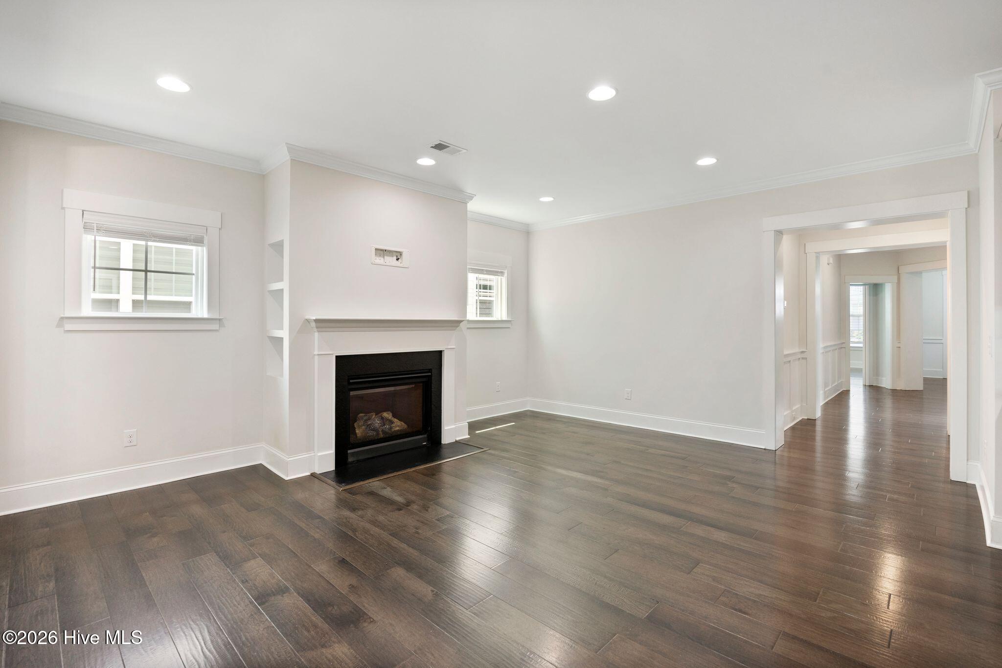 636 Countryside Lane Property Photo 16