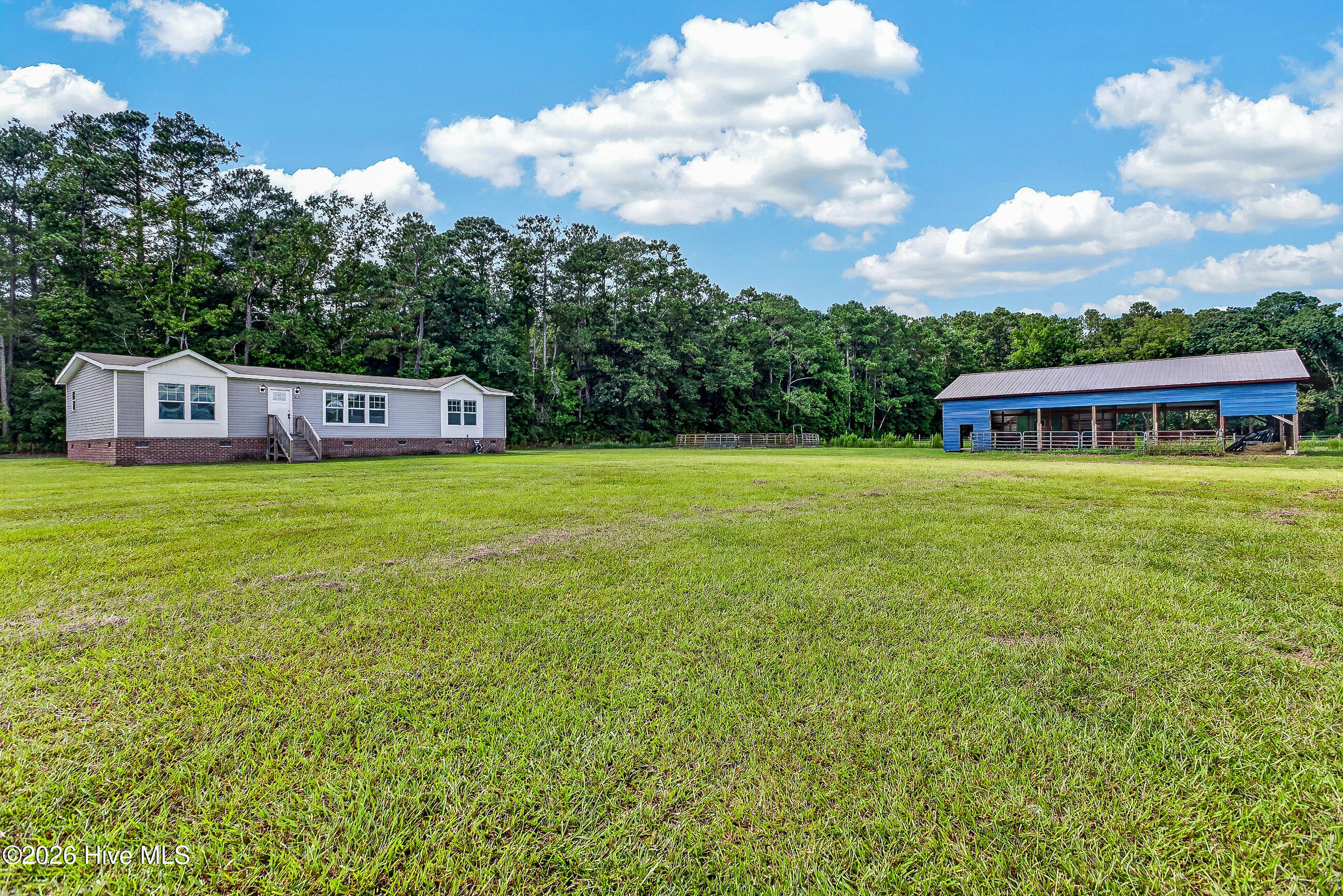 221 Myrtle Sholar Road Property Photo 1