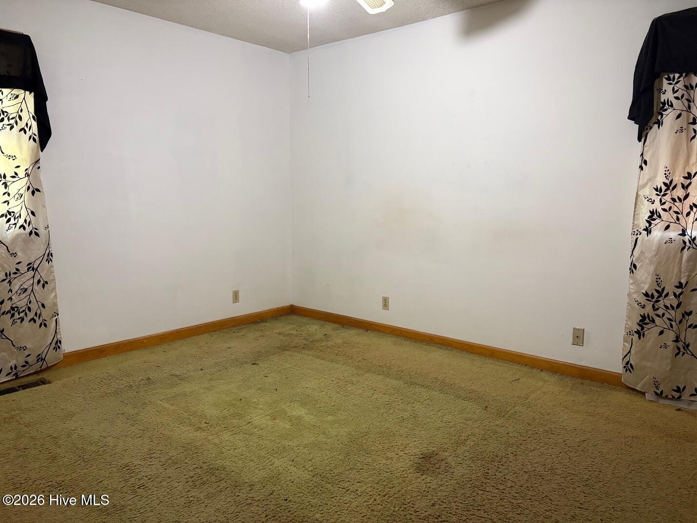 417 Hickory Drive Property Photo 9