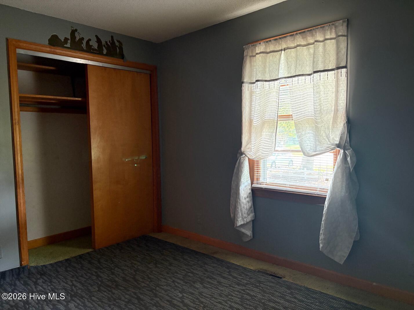 417 Hickory Drive Property Photo 16