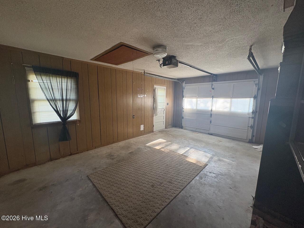 417 Hickory Drive Property Photo 24
