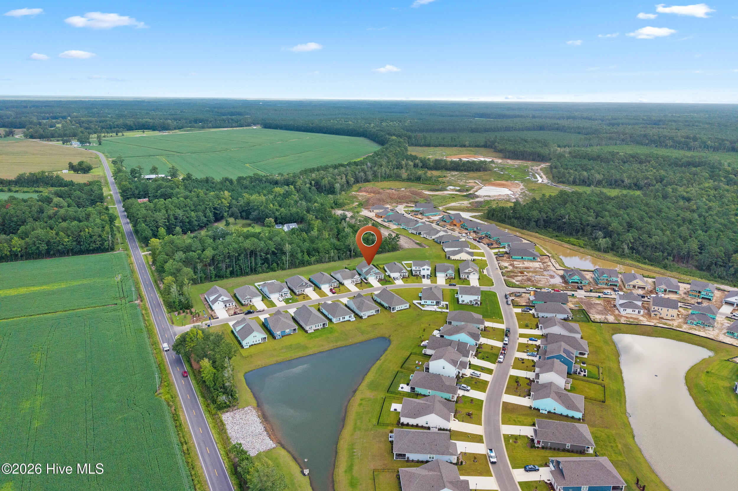 1229 Woodhouse Drive Nw Property Photo 4