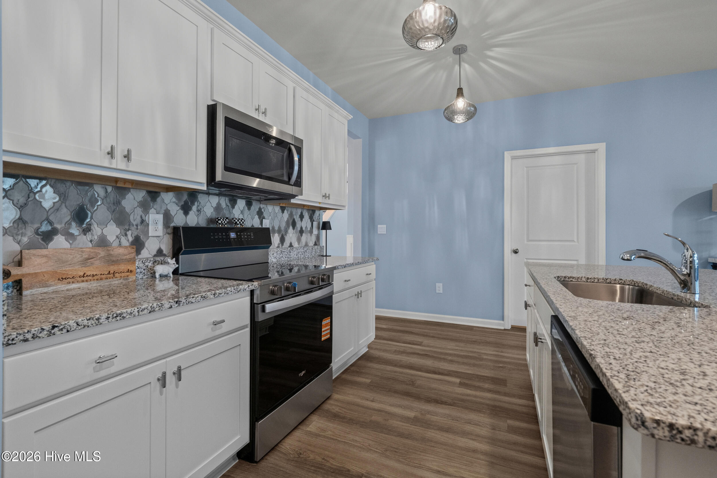 1229 Woodhouse Drive Nw Property Photo 24