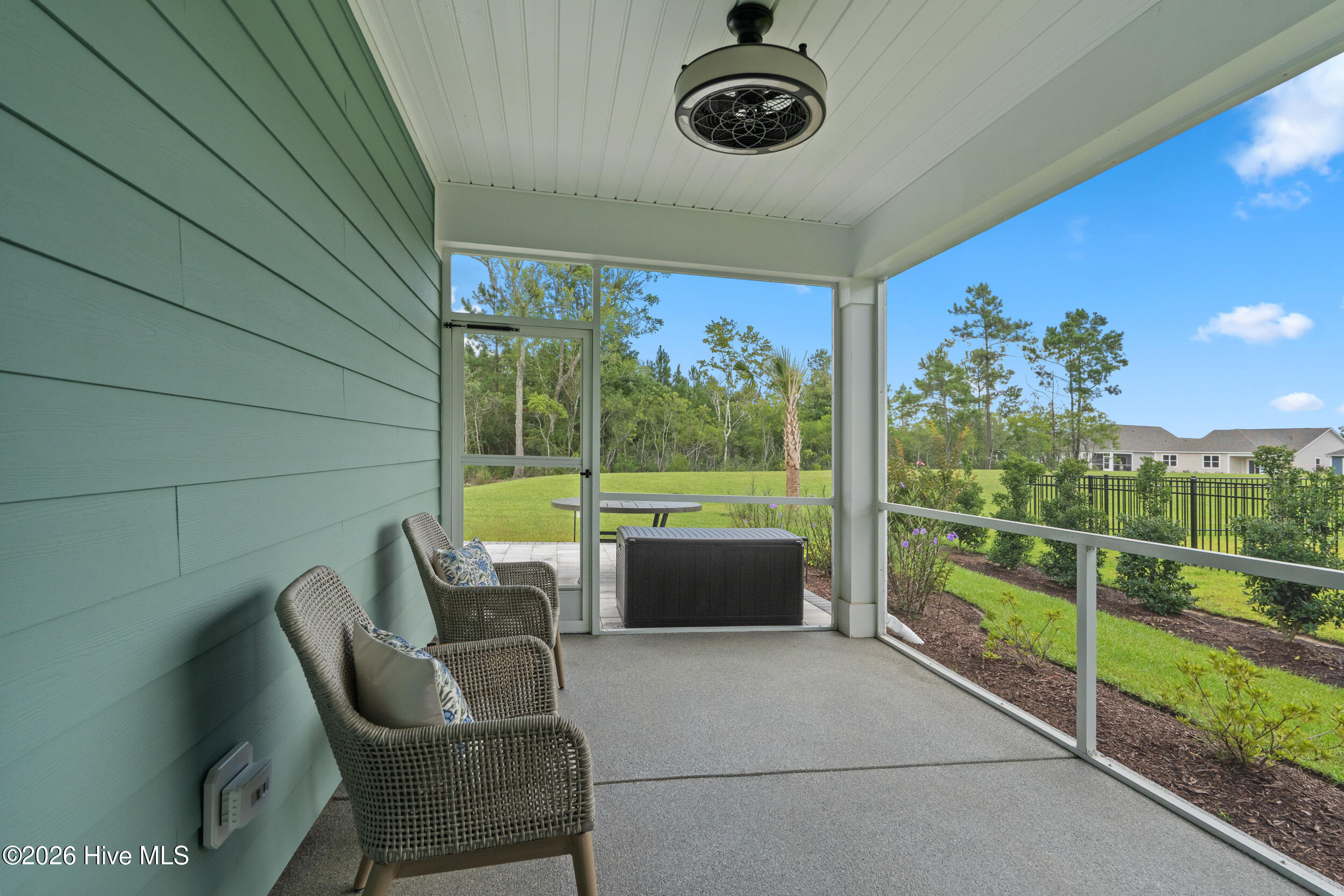 1229 Woodhouse Drive Nw Property Photo 26
