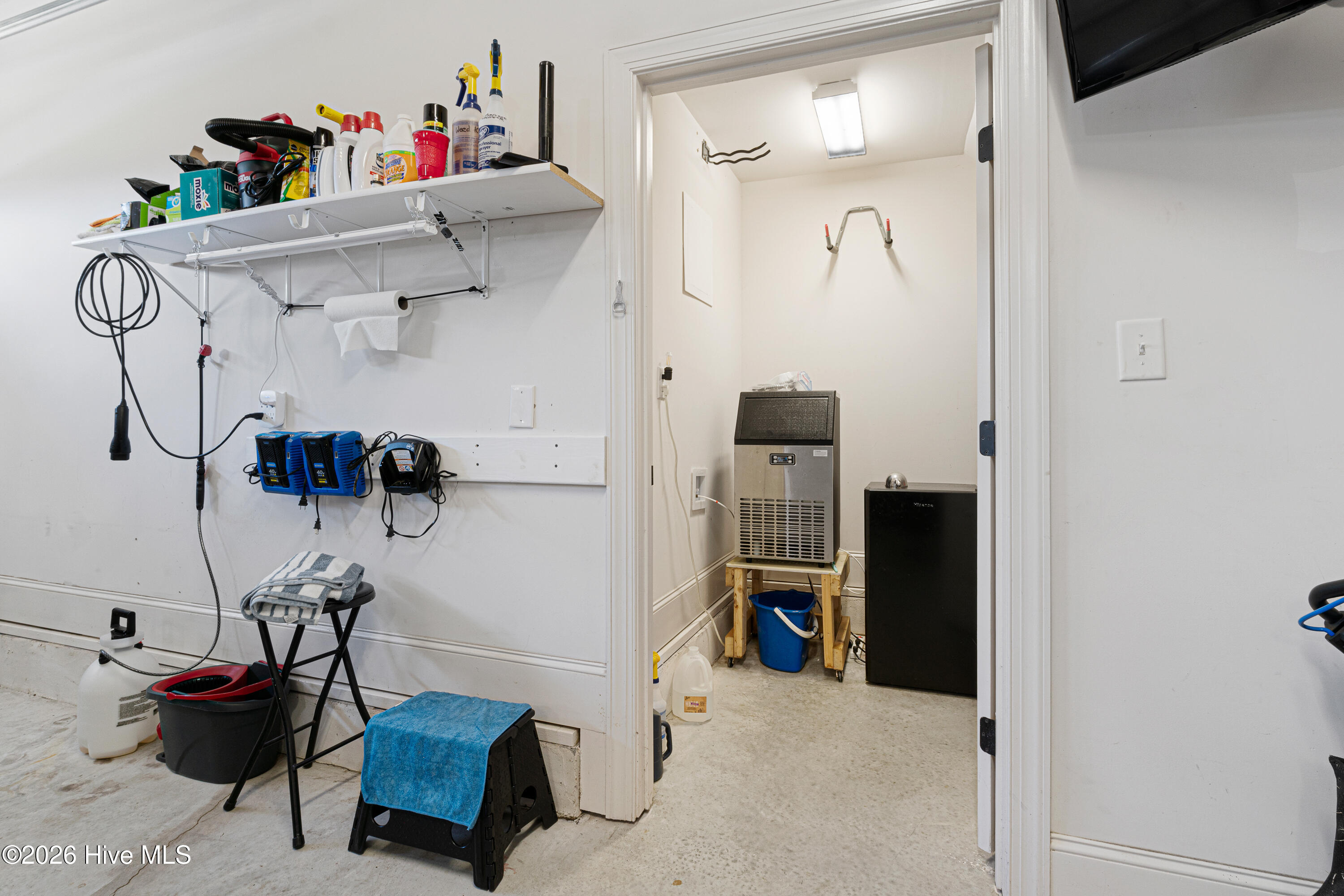 108 Hollings Court Property Photo 60