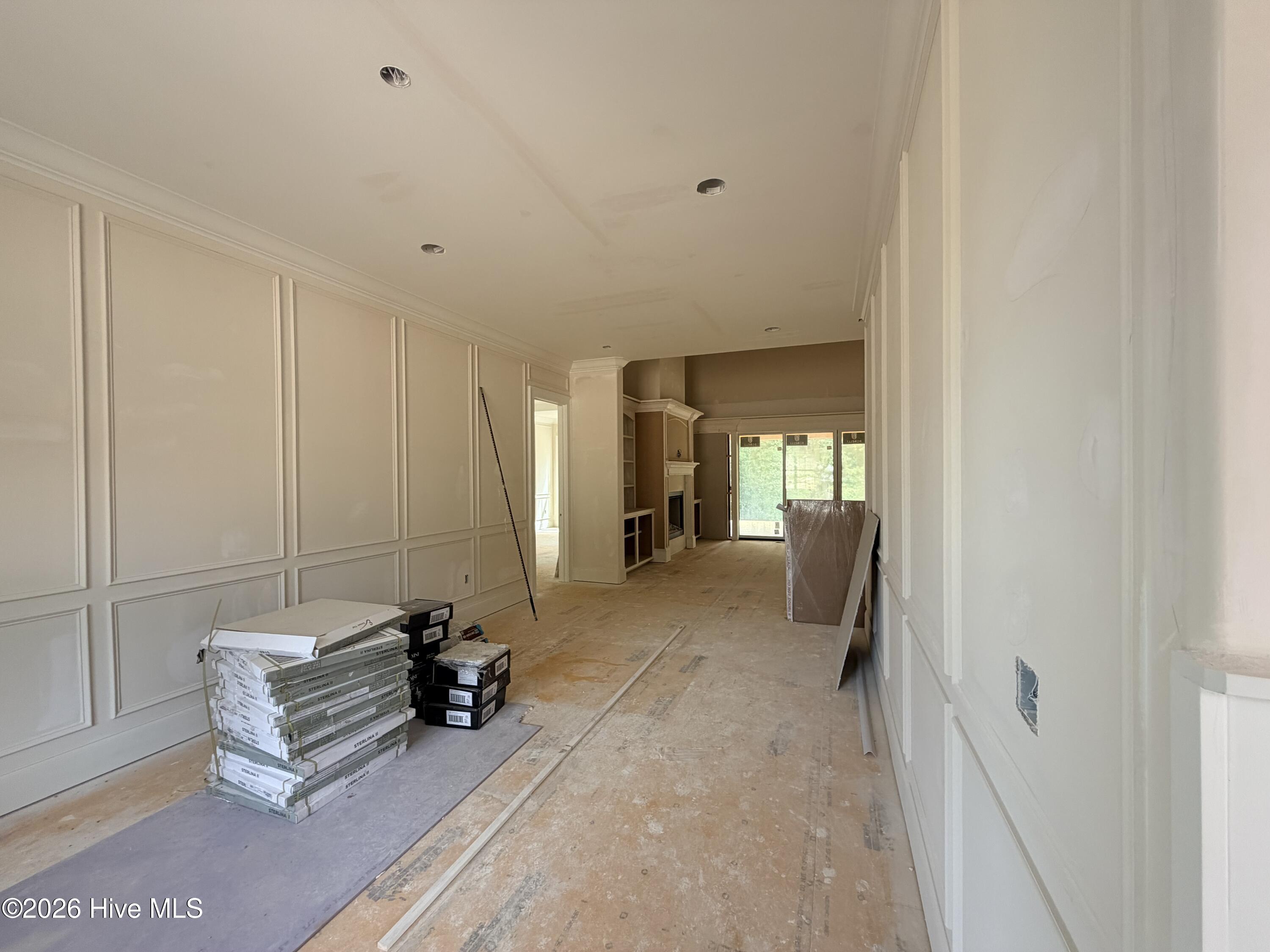 150 Saville Row Property Photo 4