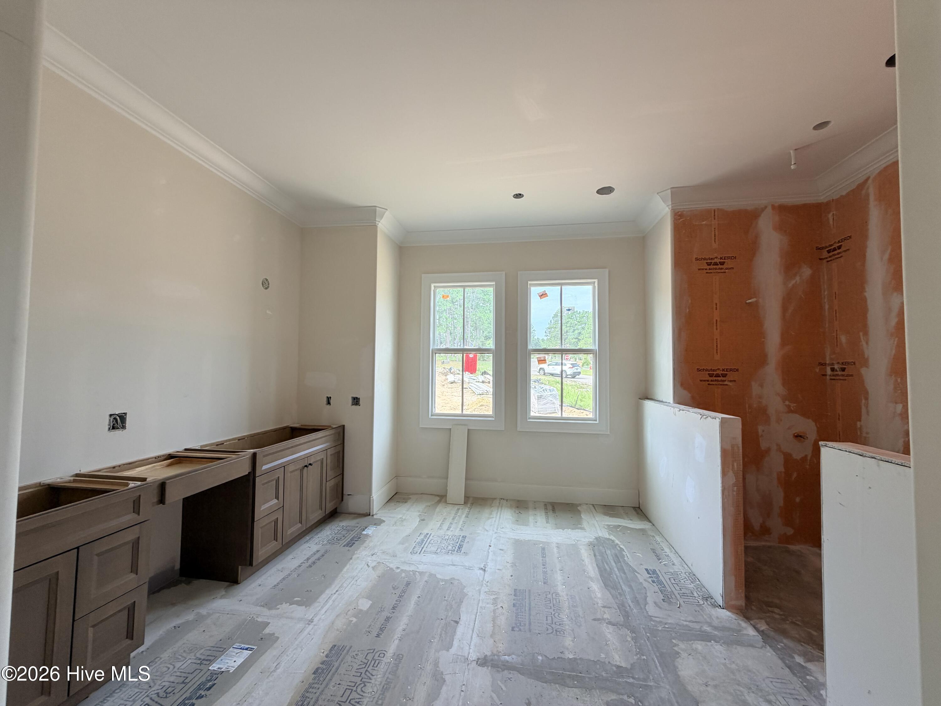 150 Saville Row Property Photo 9
