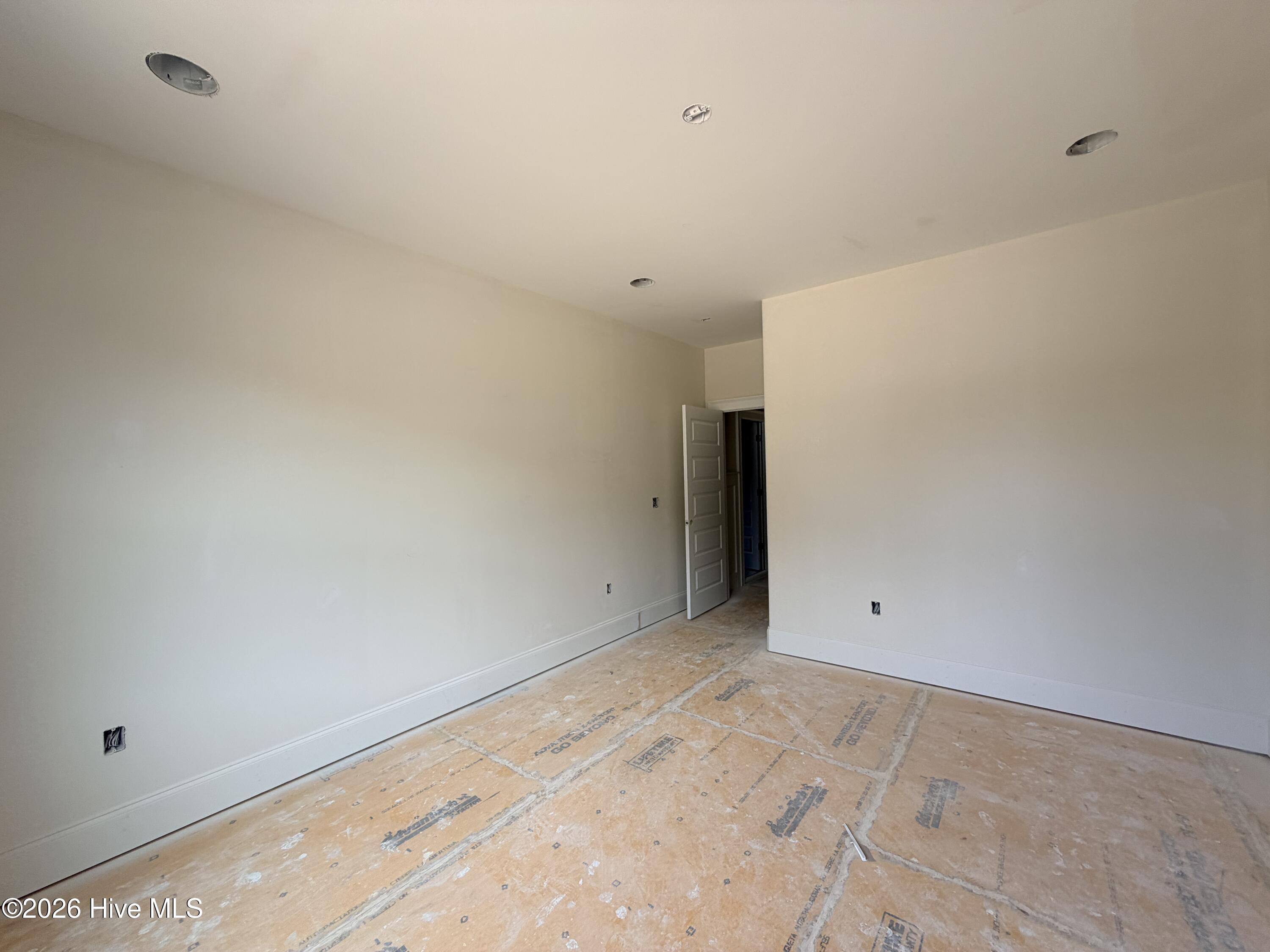 150 Saville Row Property Photo 29