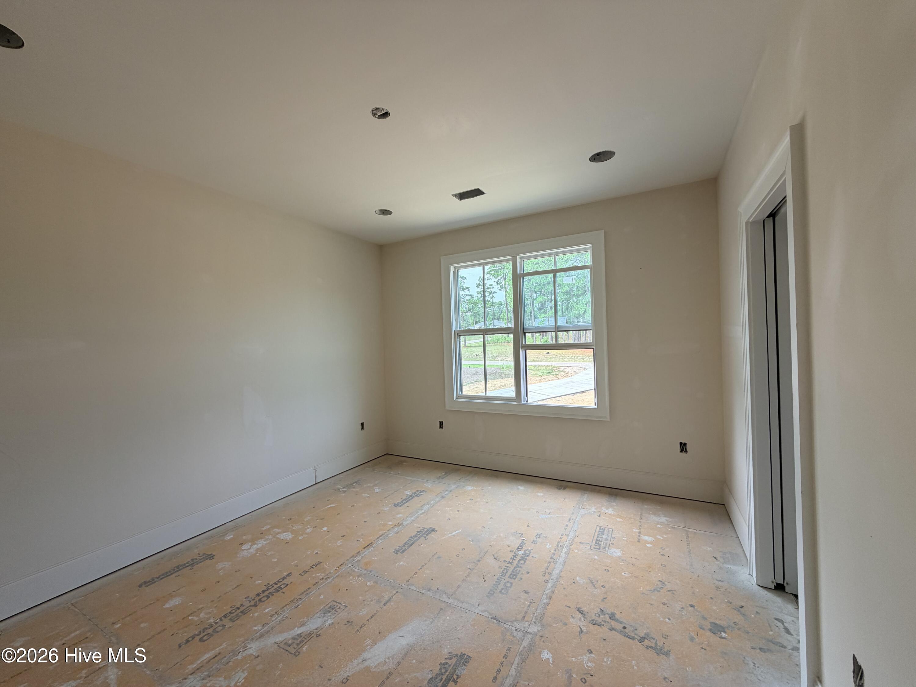 150 Saville Row Property Photo 33