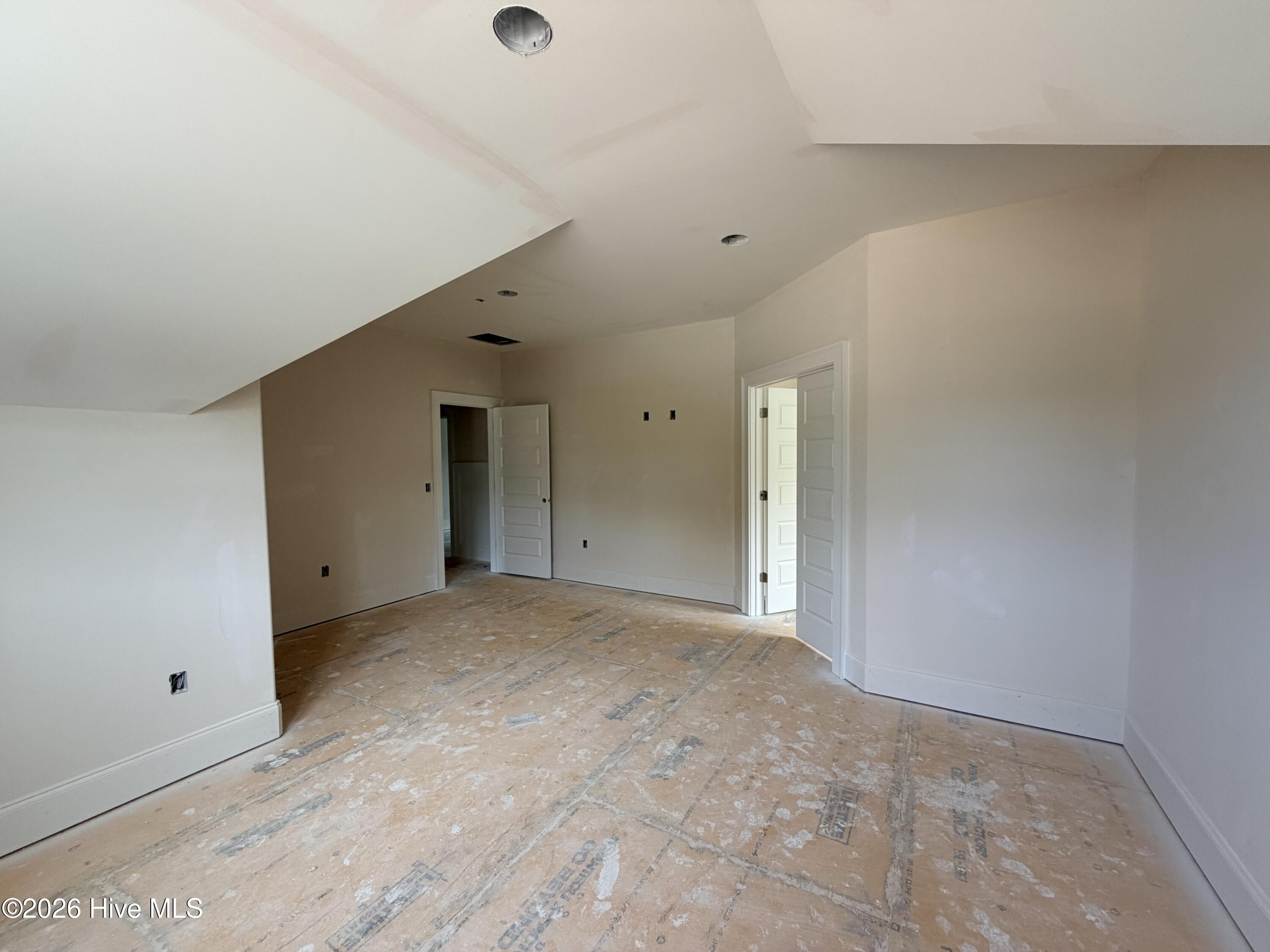 150 Saville Row Property Photo 37