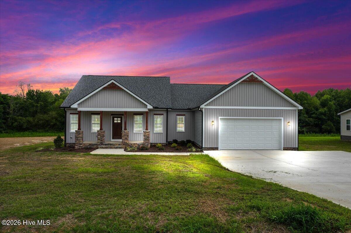 7361 Hill Road Property Photo 2