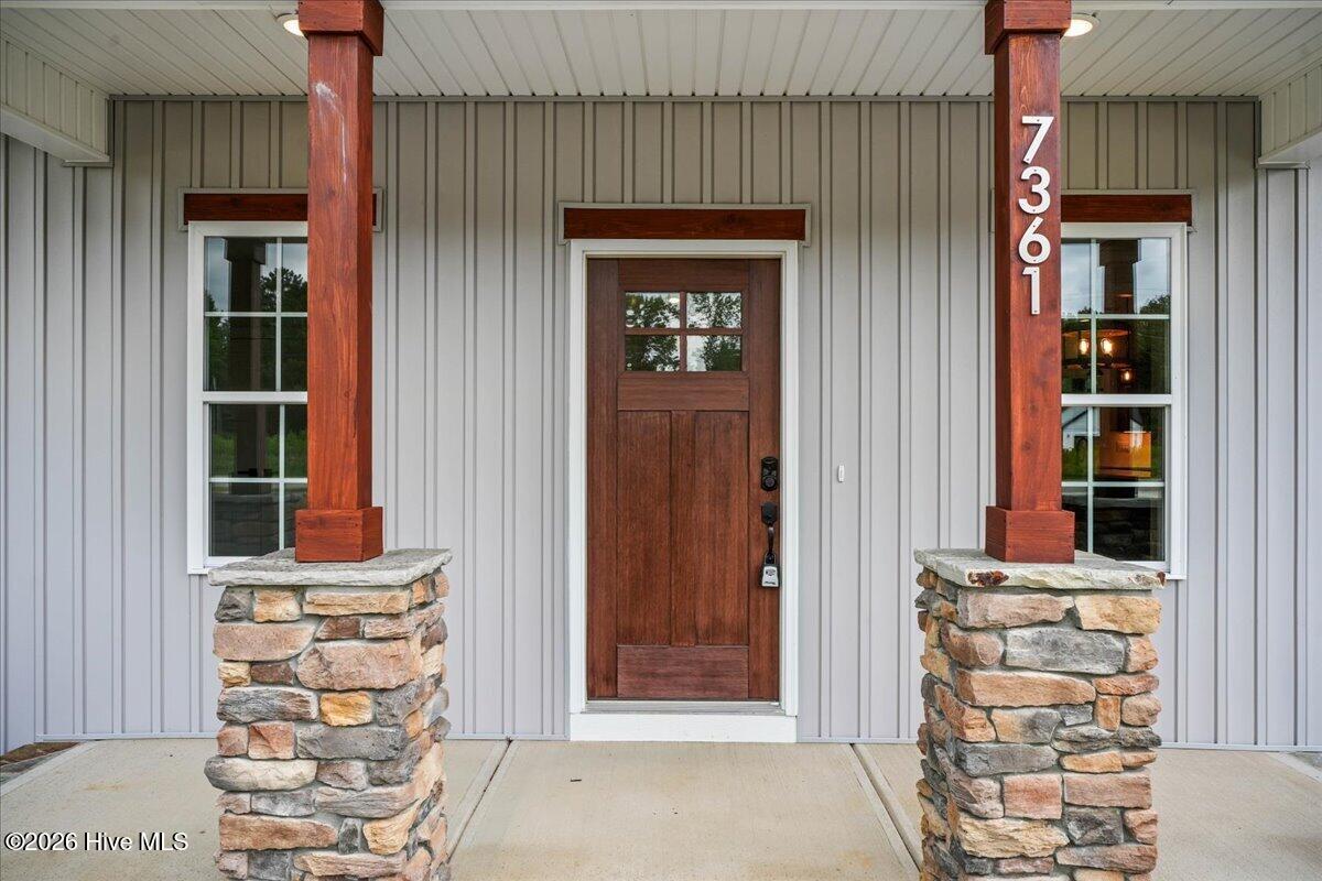 7361 Hill Road Property Photo 5