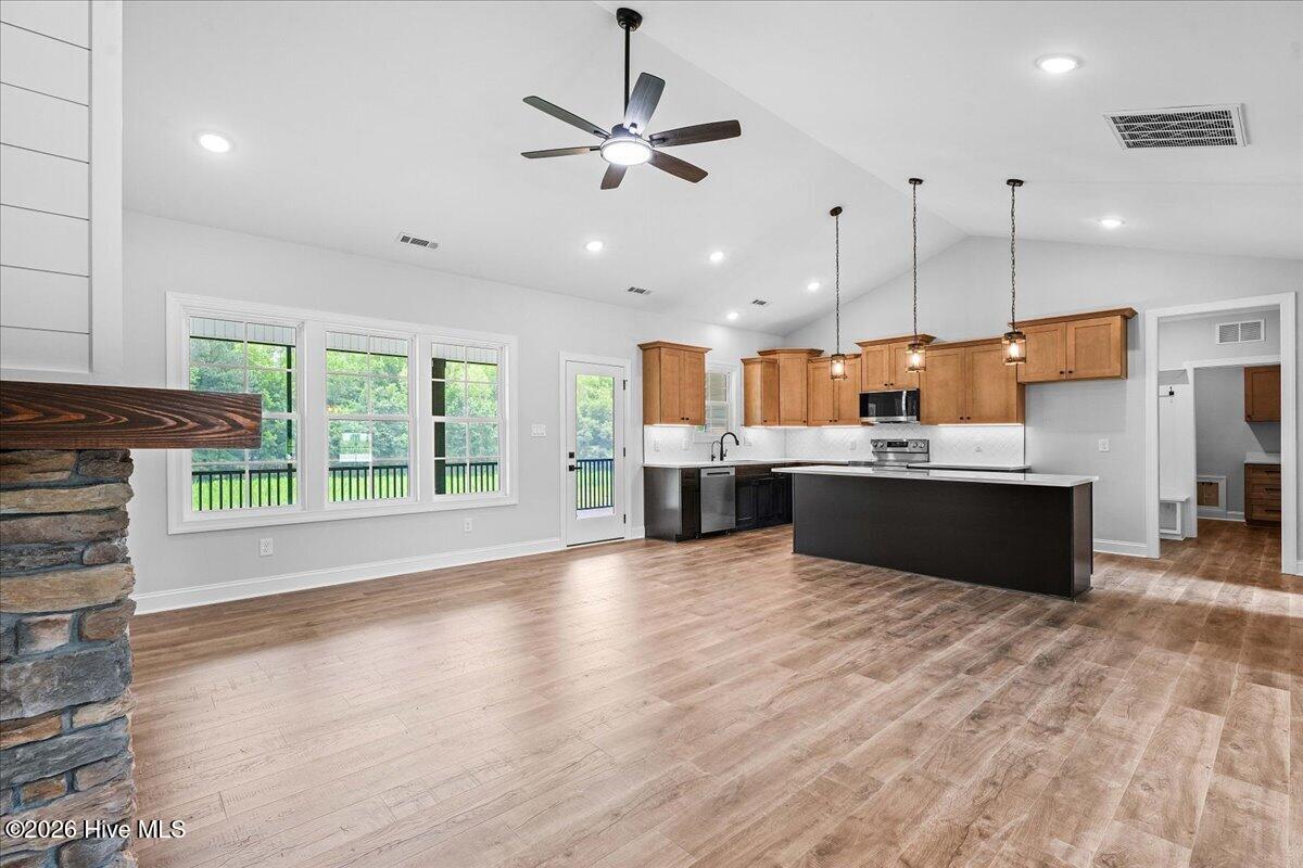 7361 Hill Road Property Photo 11