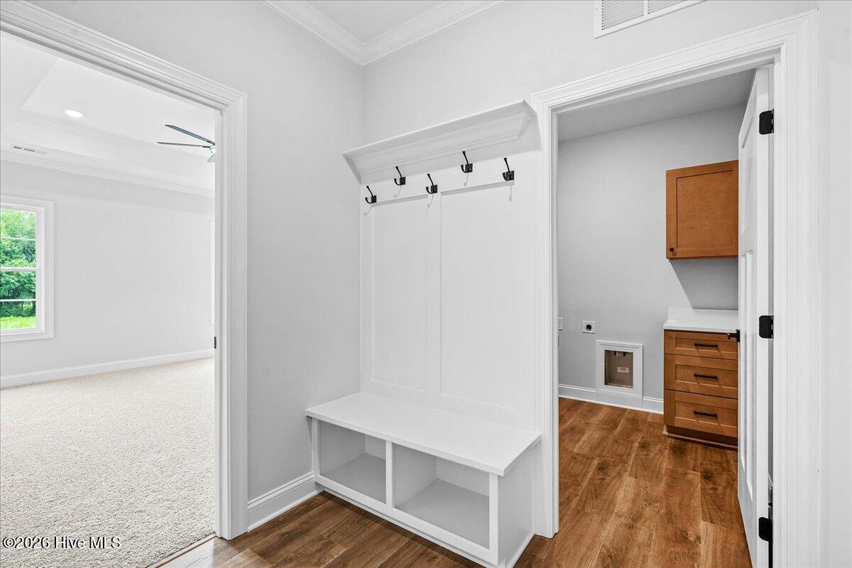 7361 Hill Road Property Photo 33