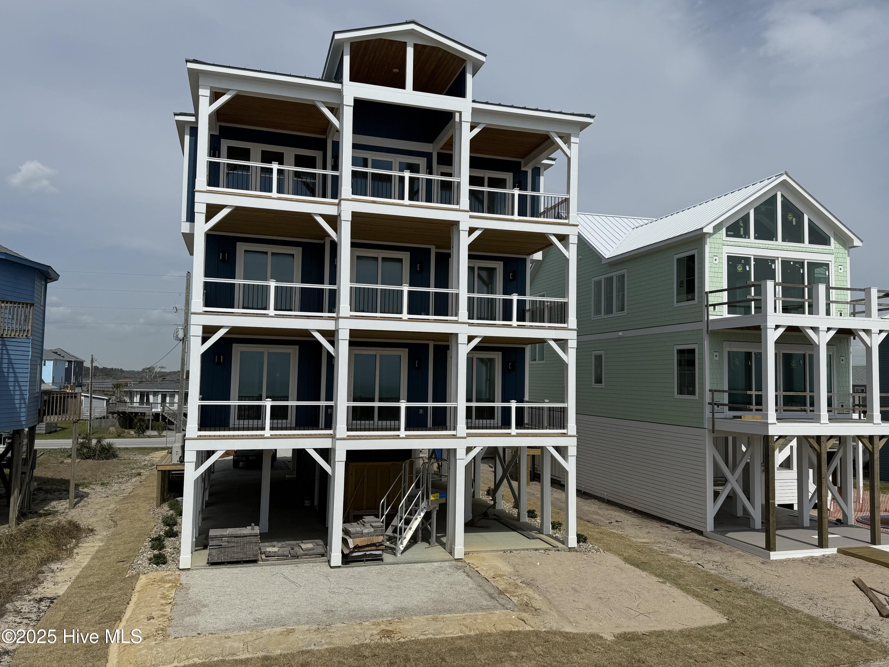 3048 Island Drive . Property Photo 1