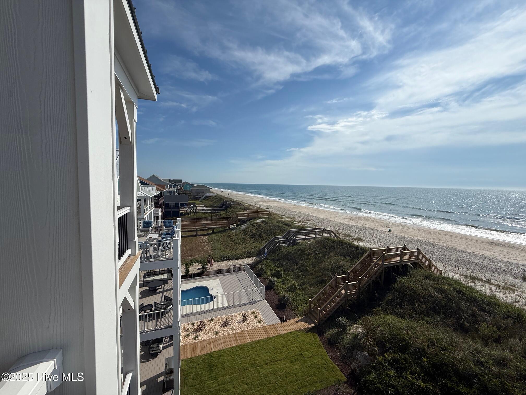 3048 Island Drive . Property Photo 7