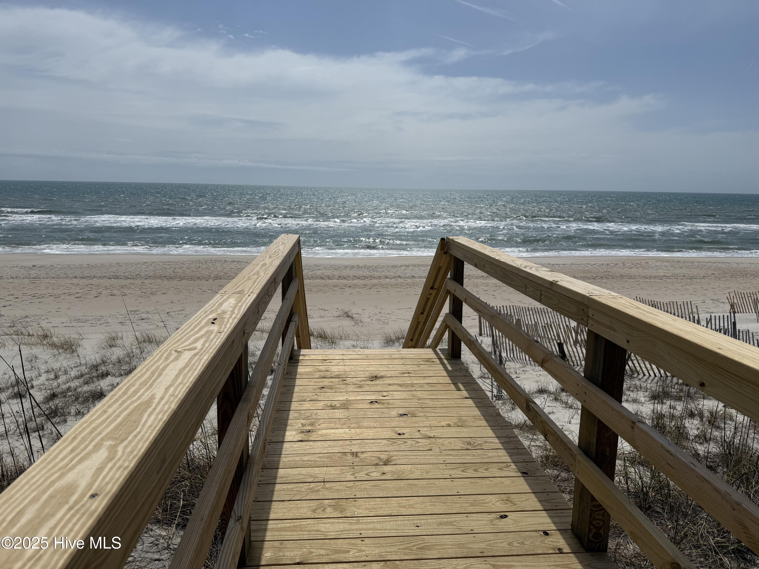 3048 Island Drive . Property Photo 9