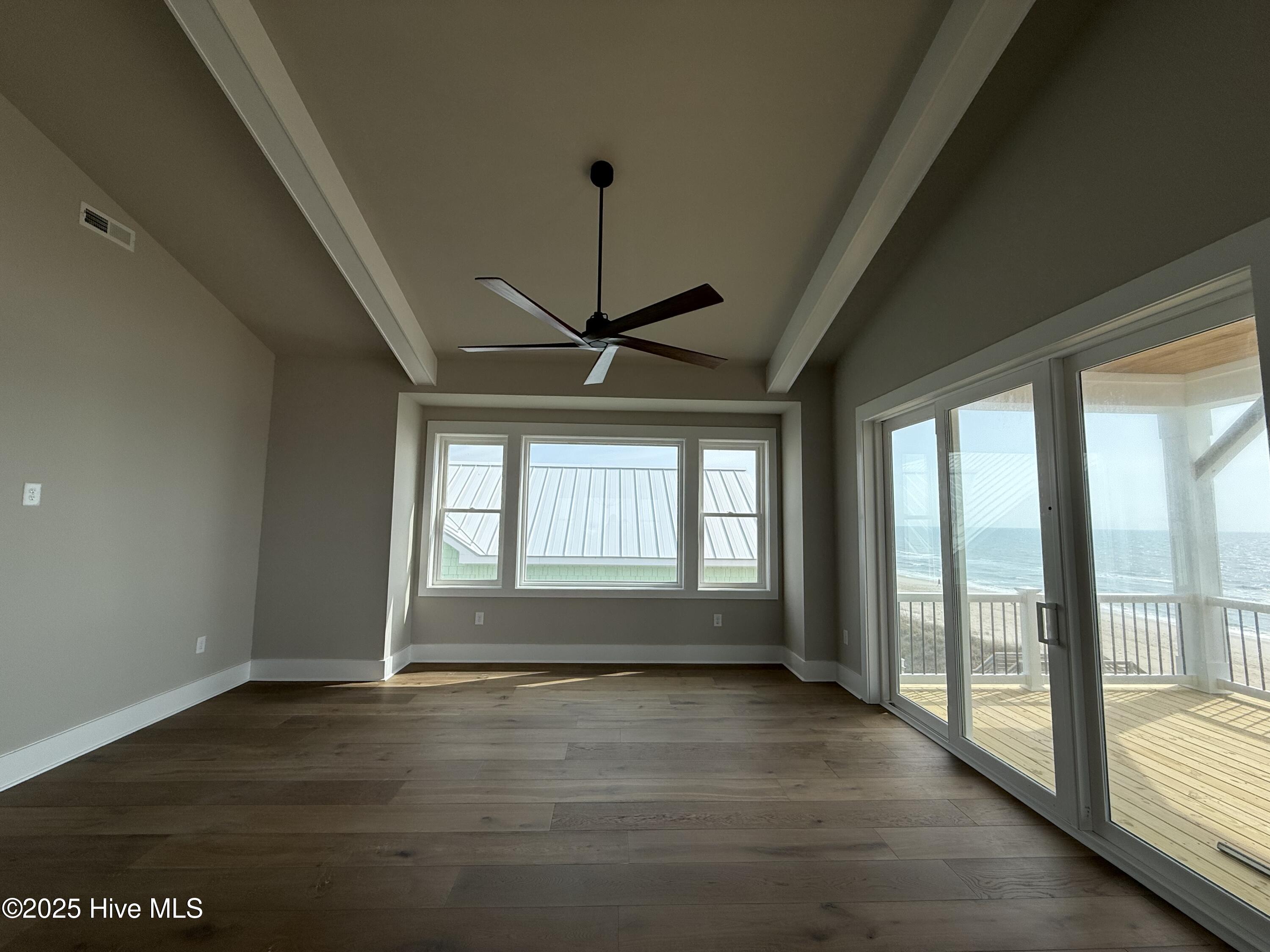 3048 Island Drive . Property Photo 22