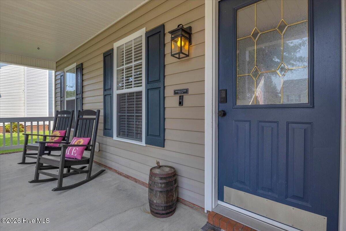 194 Bridlewood Drive Property Photo 5