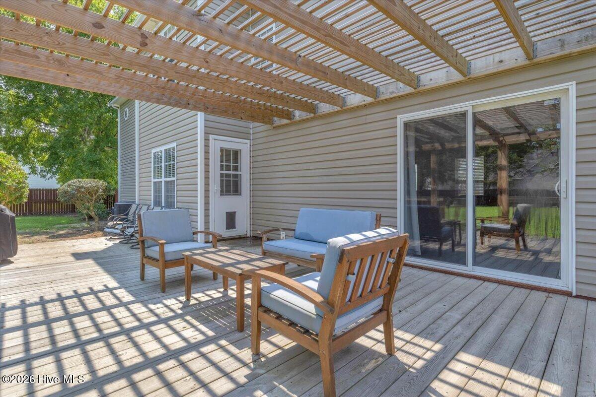 194 Bridlewood Drive Property Photo 56