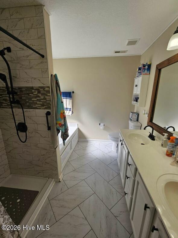 111 Casey Court Property Photo 5