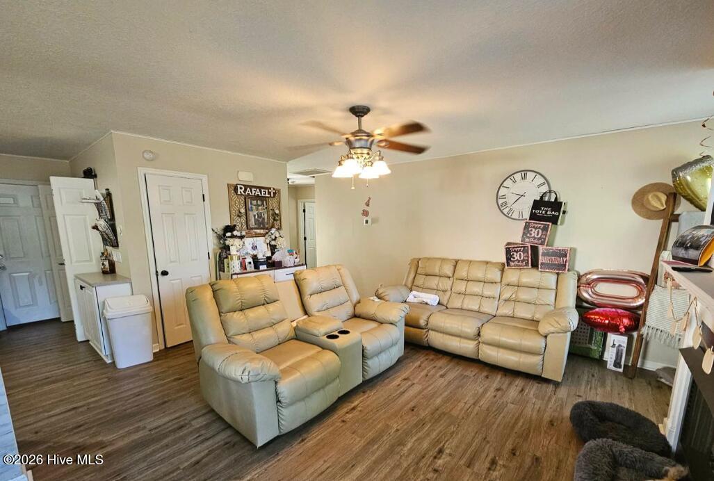 111 Casey Court Property Photo 7