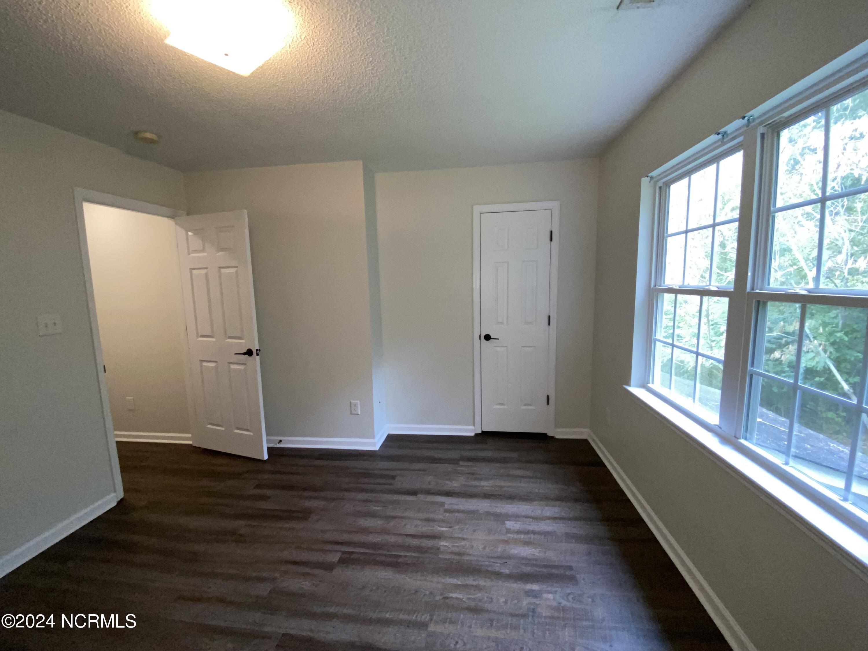 326 Bracken Place Property Photo 5