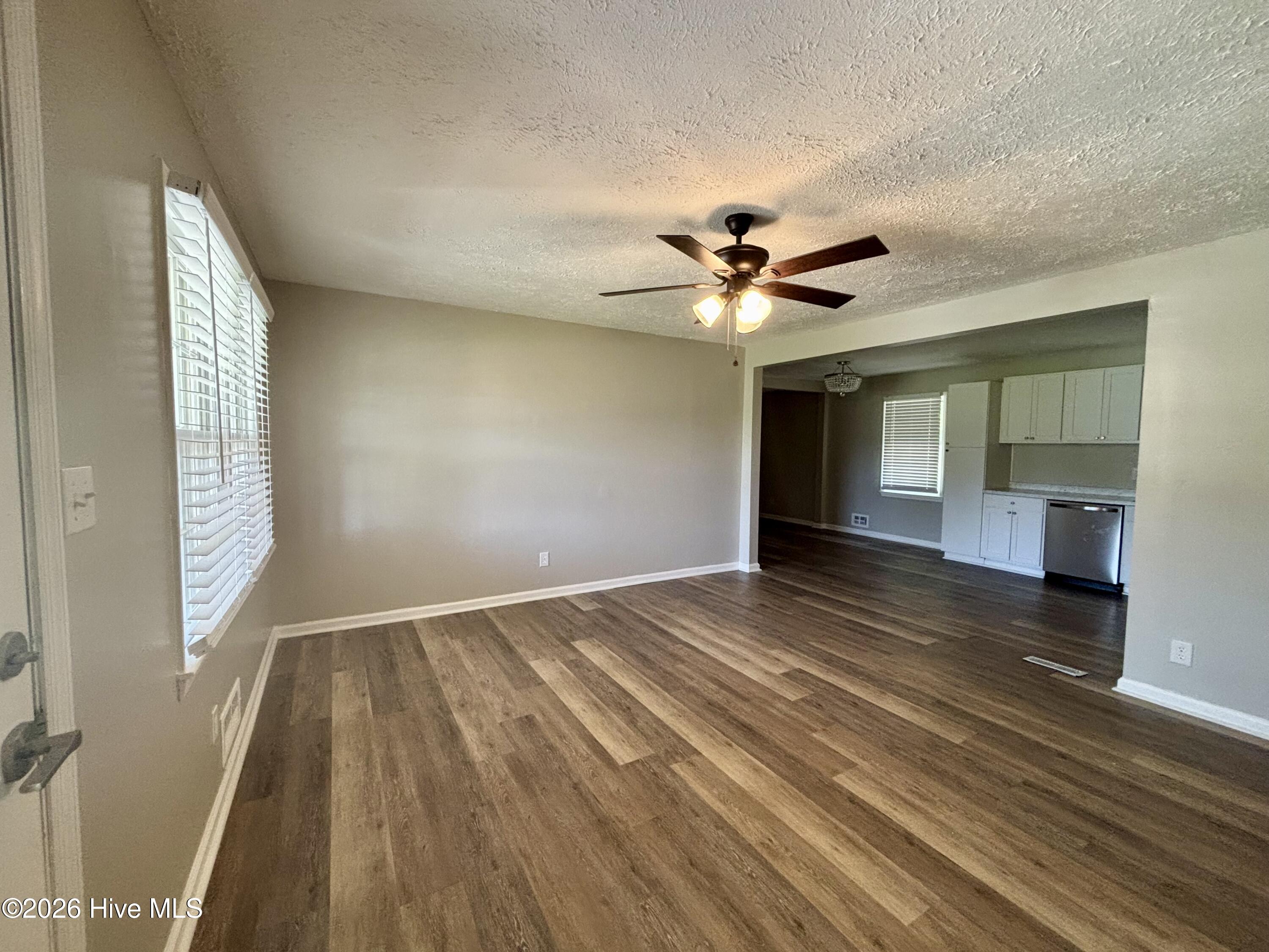 216 Weldon Road Property Photo 5