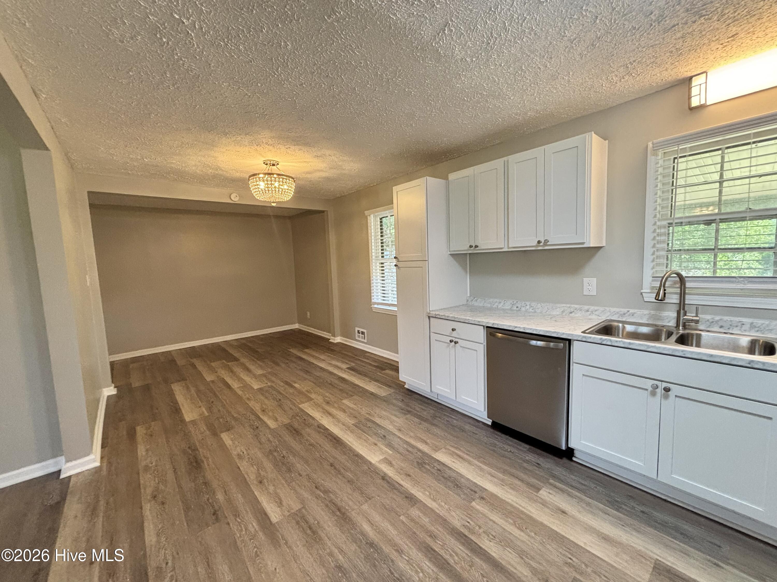 216 Weldon Road Property Photo 9