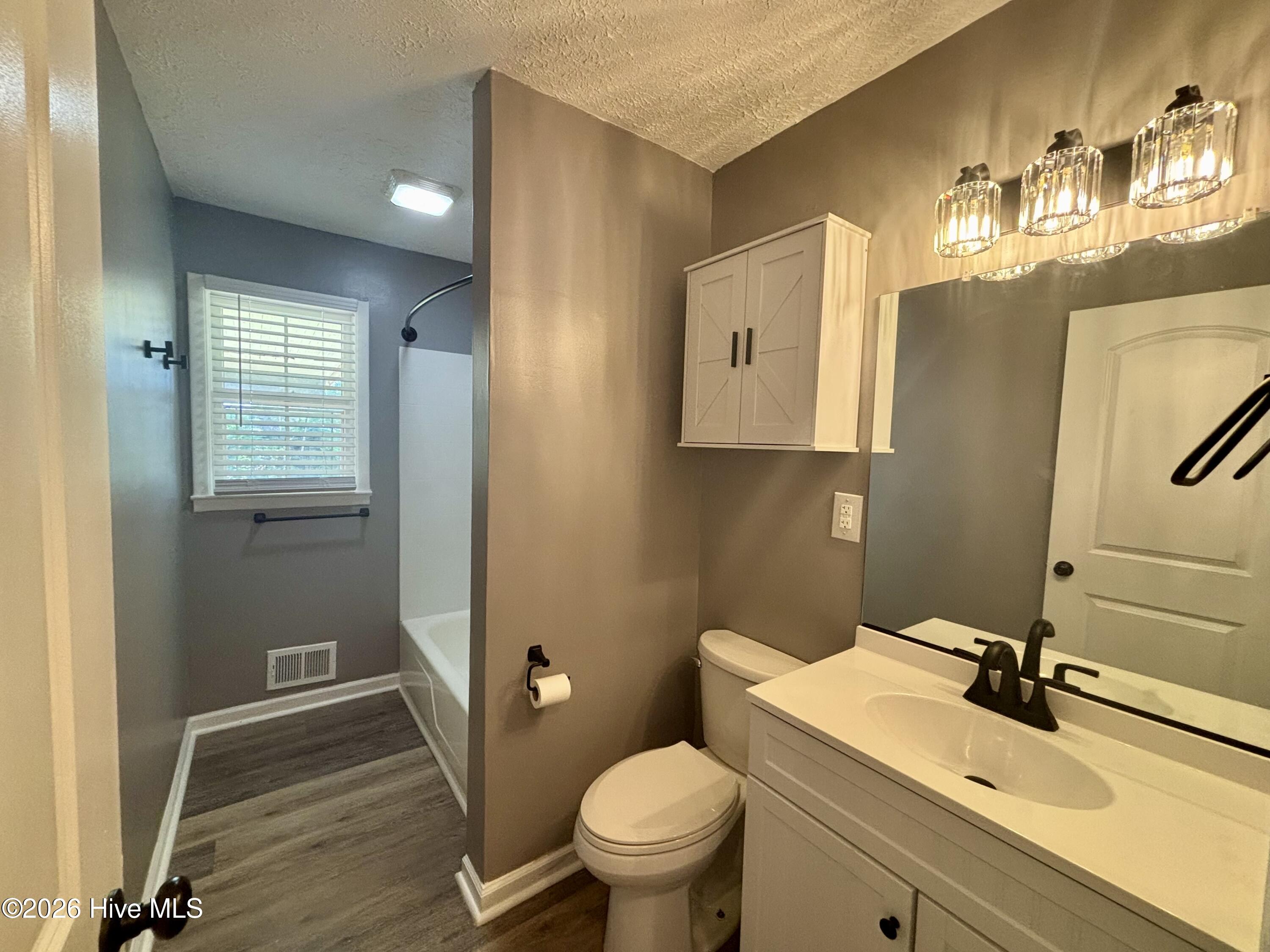 216 Weldon Road Property Photo 14